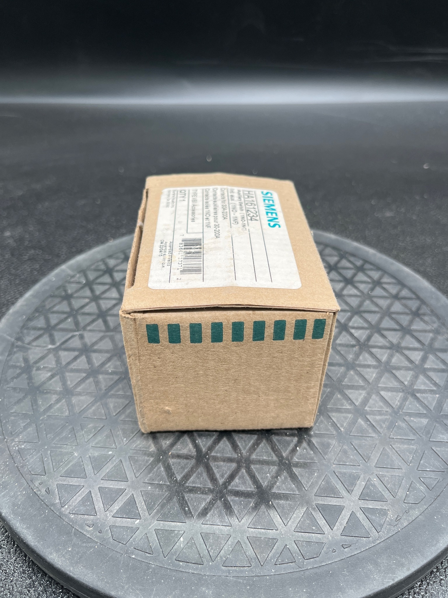 SIEMENS HA161234 Auxiliary Contact Kit 1NO-1NC 600V NEW 1