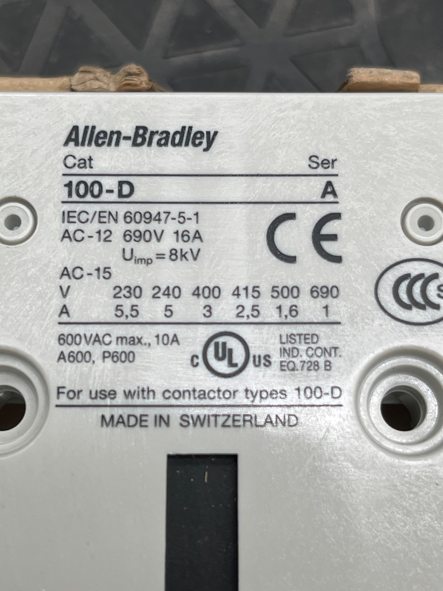 ALLEN BRADLEY 100-D Contactor Assembly NEW 6