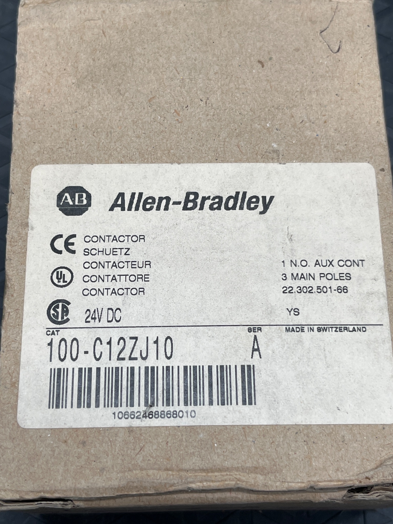 ALLEN BRADLEY 100-C12ZJ10 IEC Contactor 3-Pole 12A 24VDC Coil NEW 4