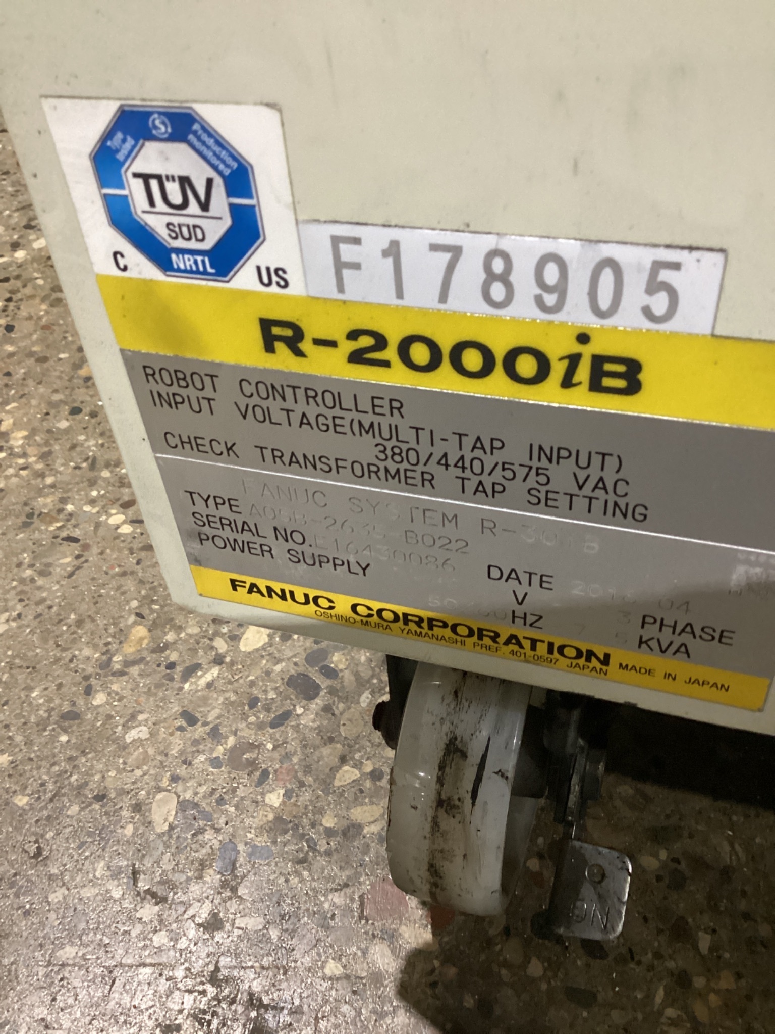 FANUC R-30iB Robot Controller w/ WTC 60U5 Weld Control USED 2