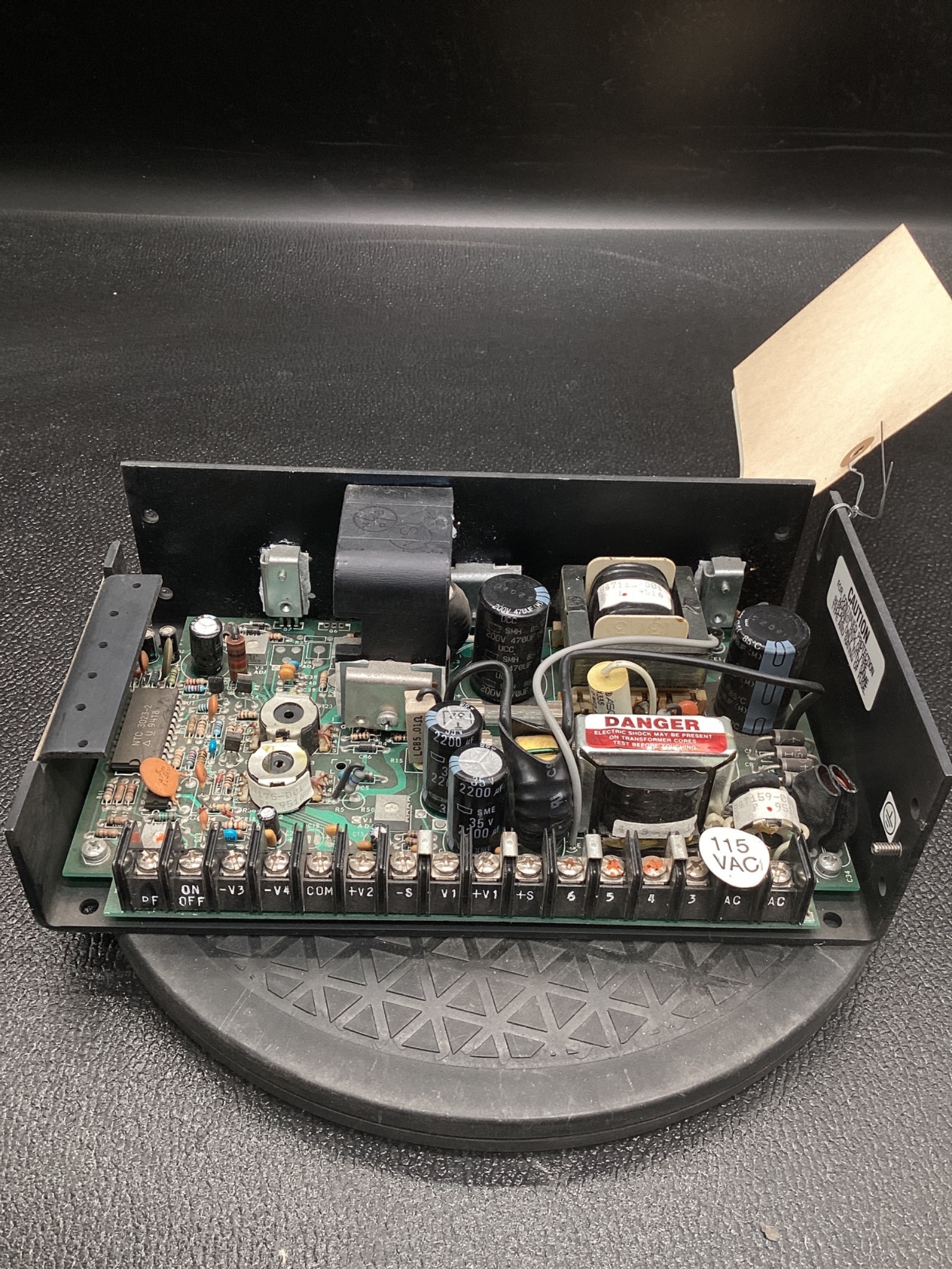 LH RESEARCH 847747-007 Regulated Power Supply TTM23-133/115-230 USED 1
