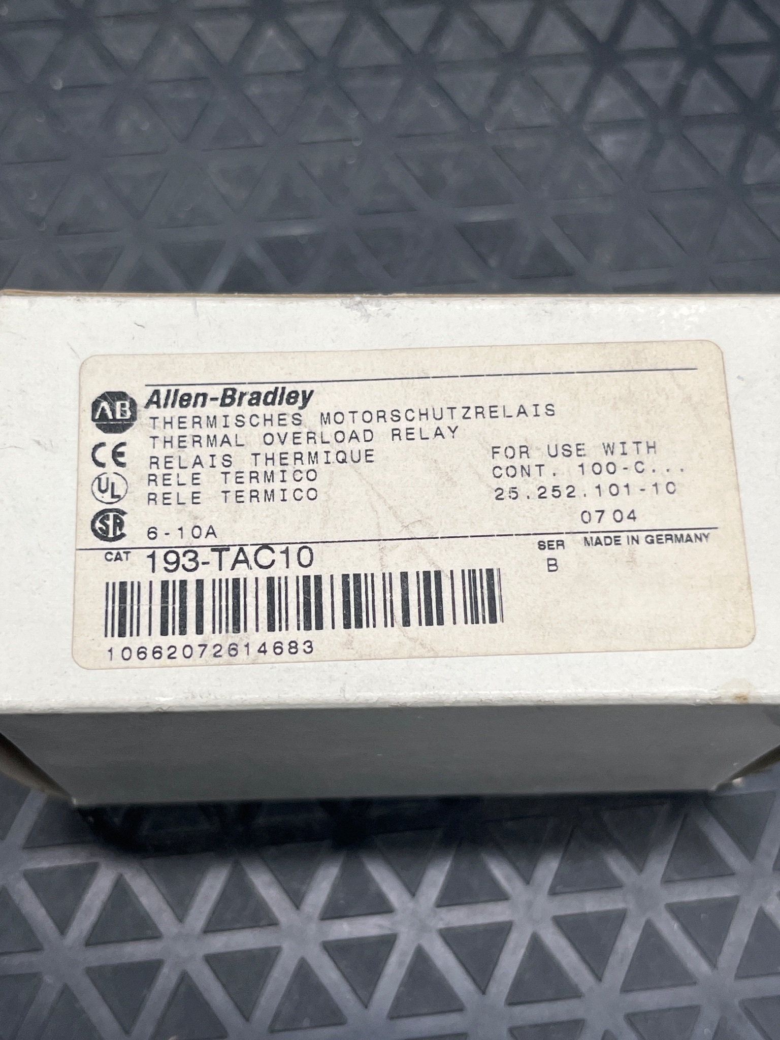 ALLEN BRADLEY 193-TAC10 Thermal Overload Relay NEW 4