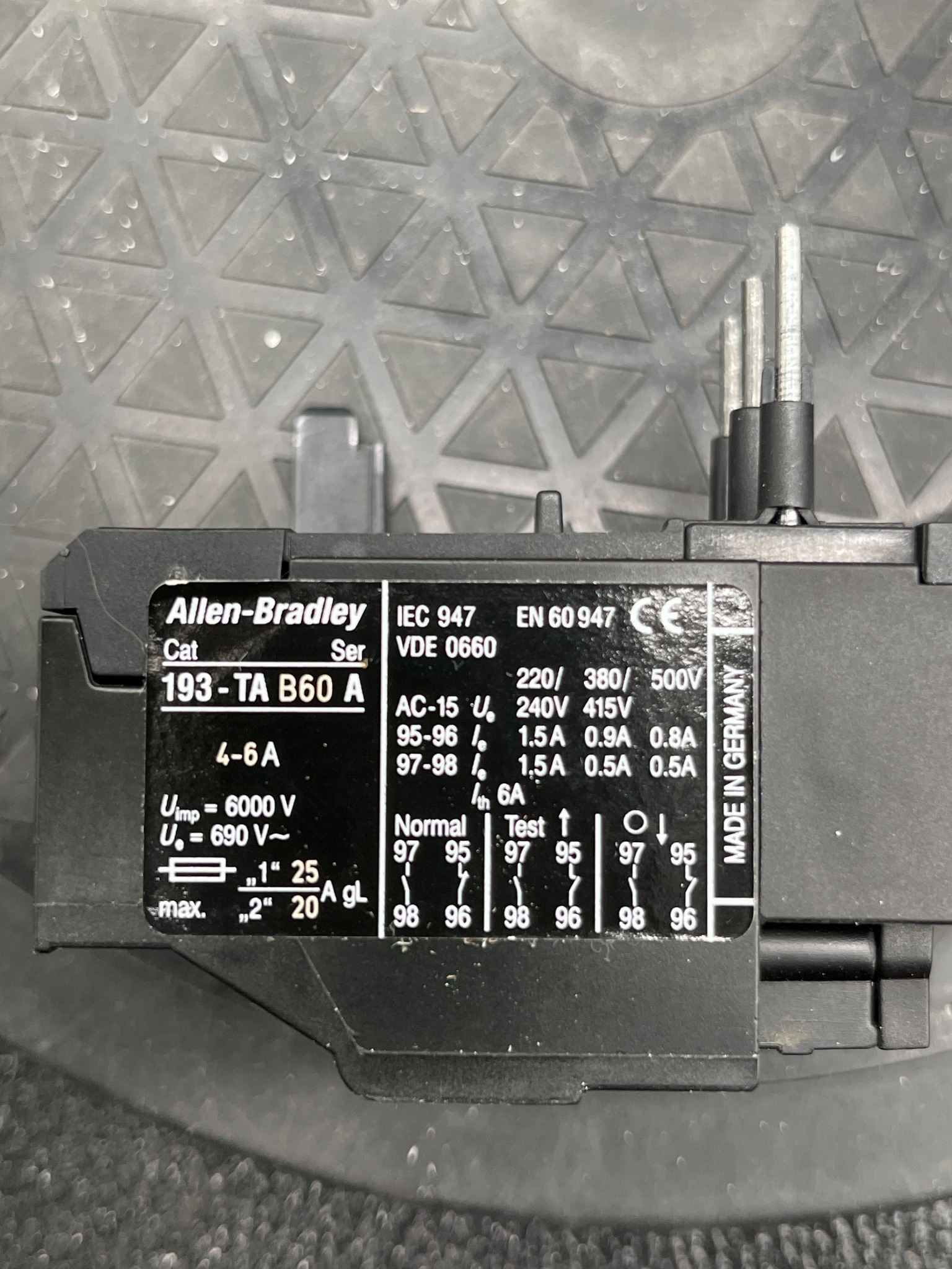 ALLEN BRADLEY 193-TAC10 Thermal Overload Relay NEW 7