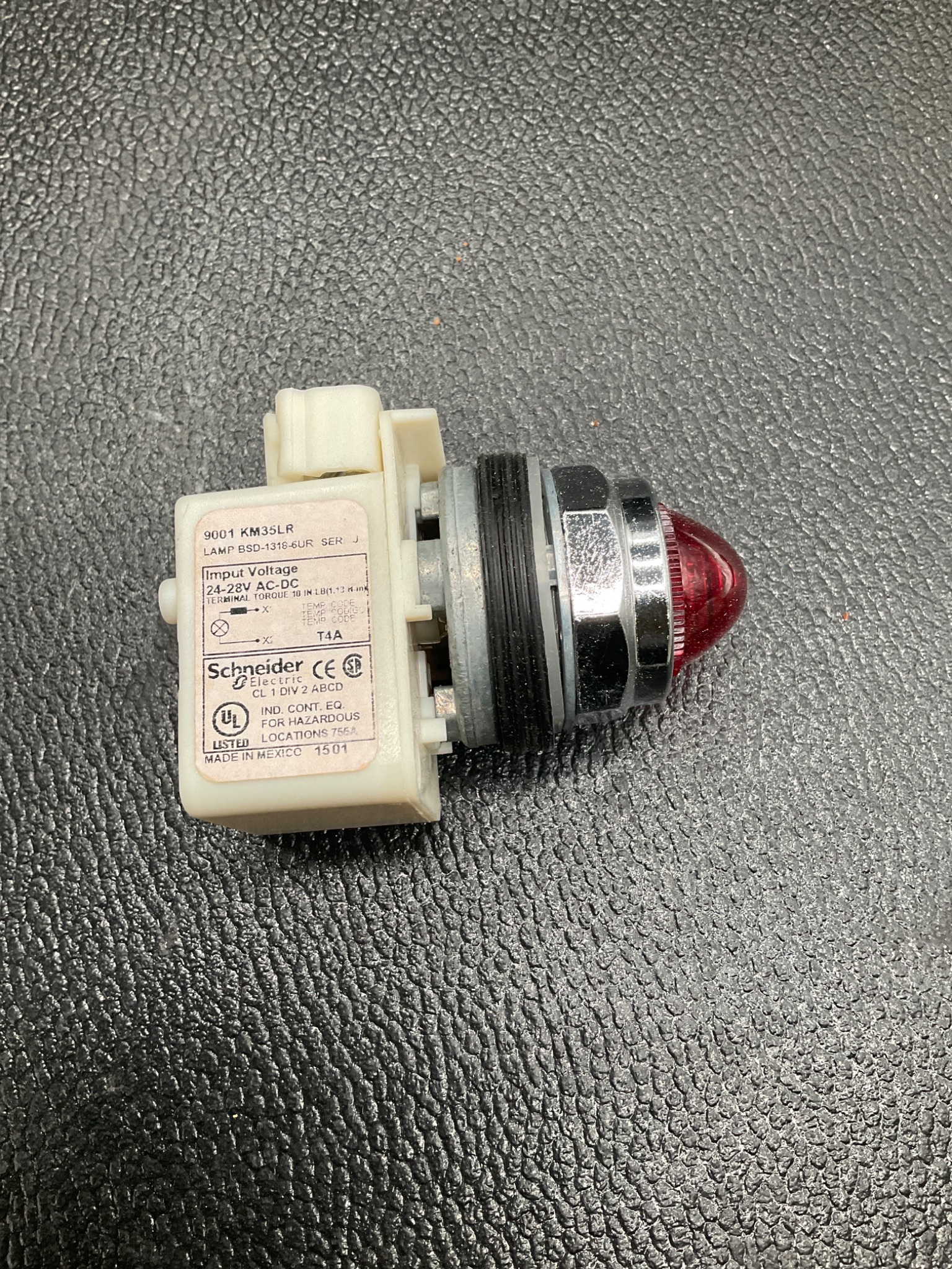 SCHNEIDER 9001KP35LRR9 Pushbutton Red Pilot Light 24–28VAC/DC NEW 4