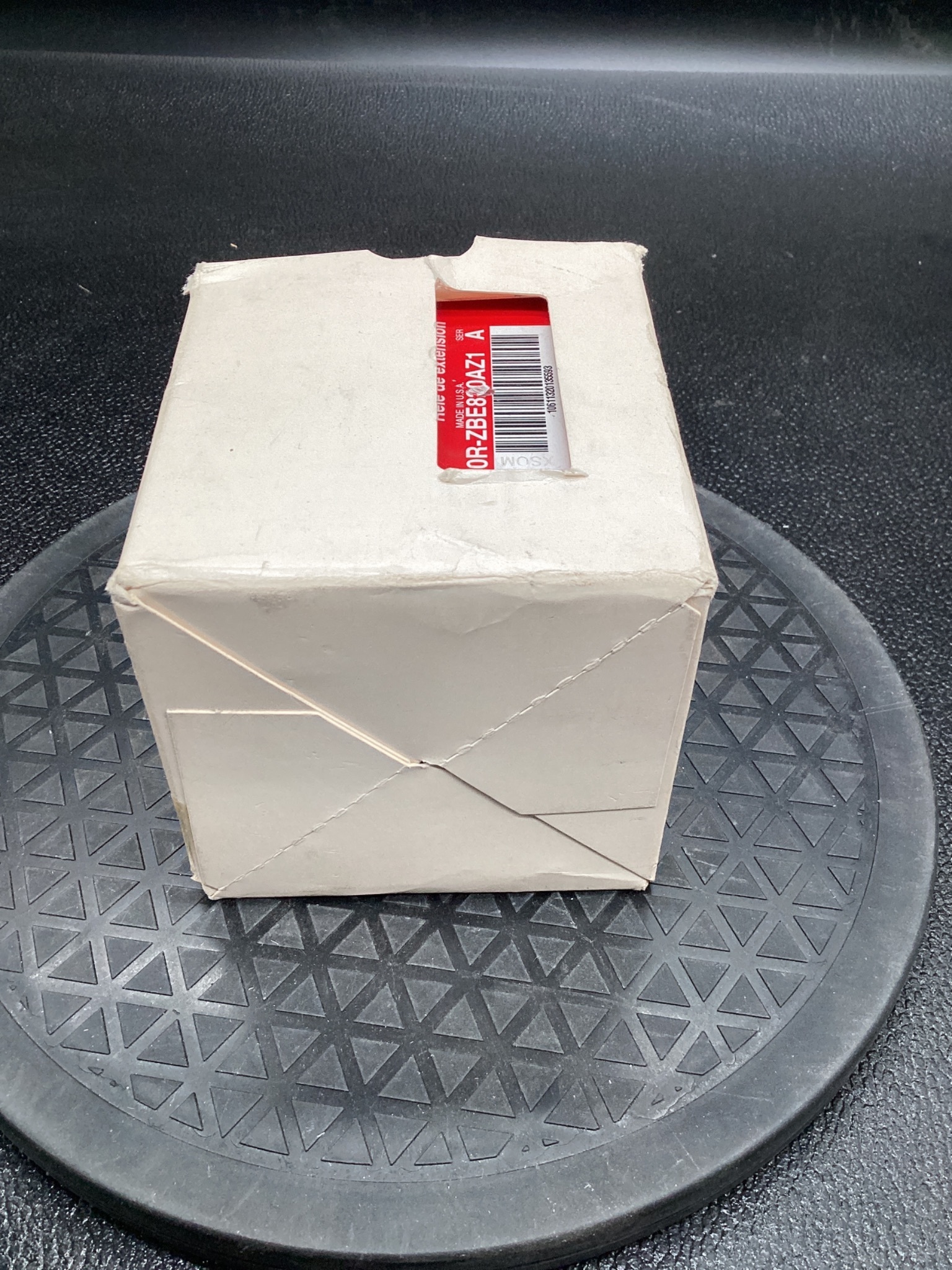 ALLEN BRADLEY 440R-ZBE820AZ1 Expansion Safety Relay NEW 3