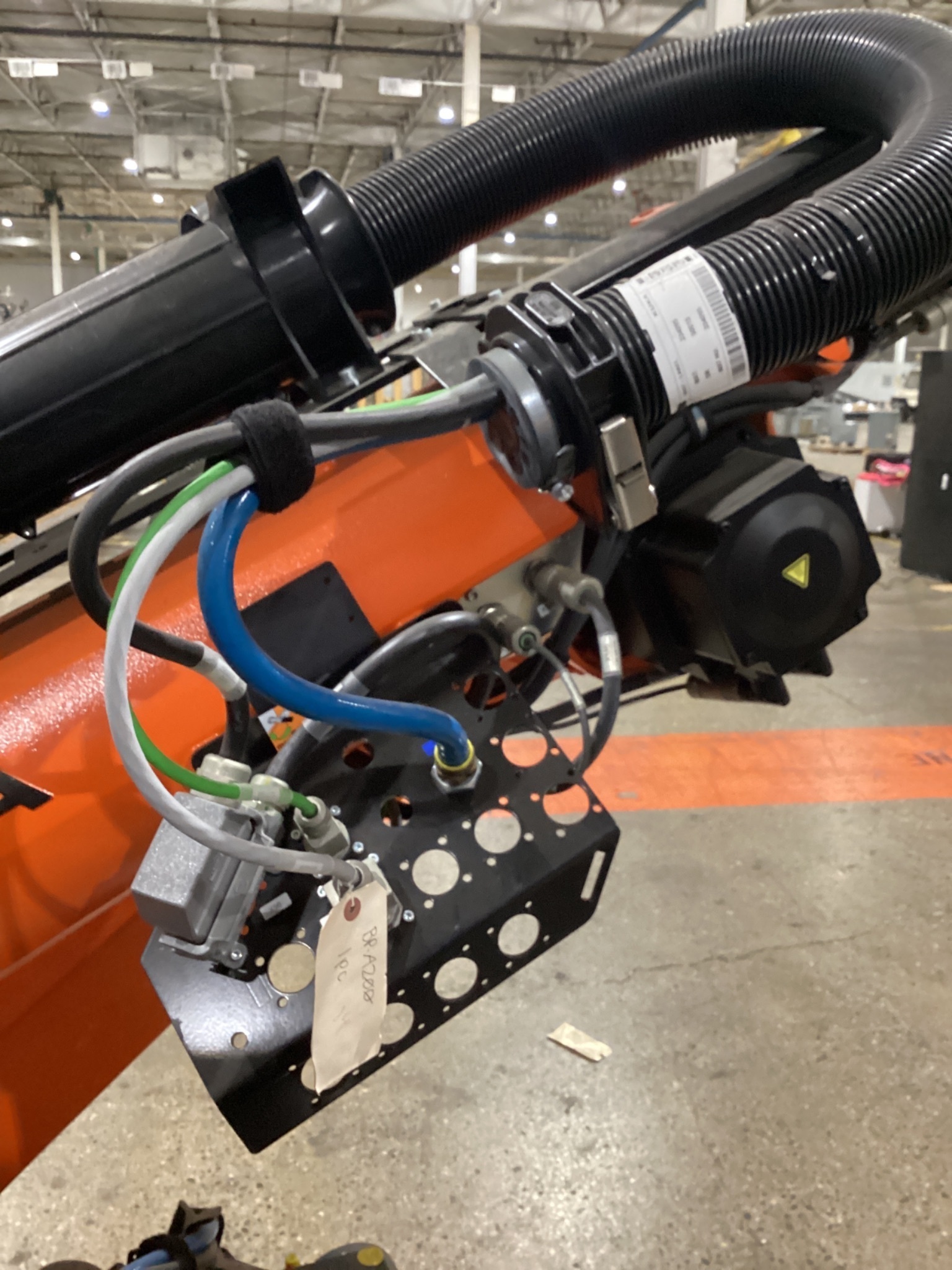 KUKA KR 210 R3100-2/FLR Robot w/ KR C4 NA Controller USED 6