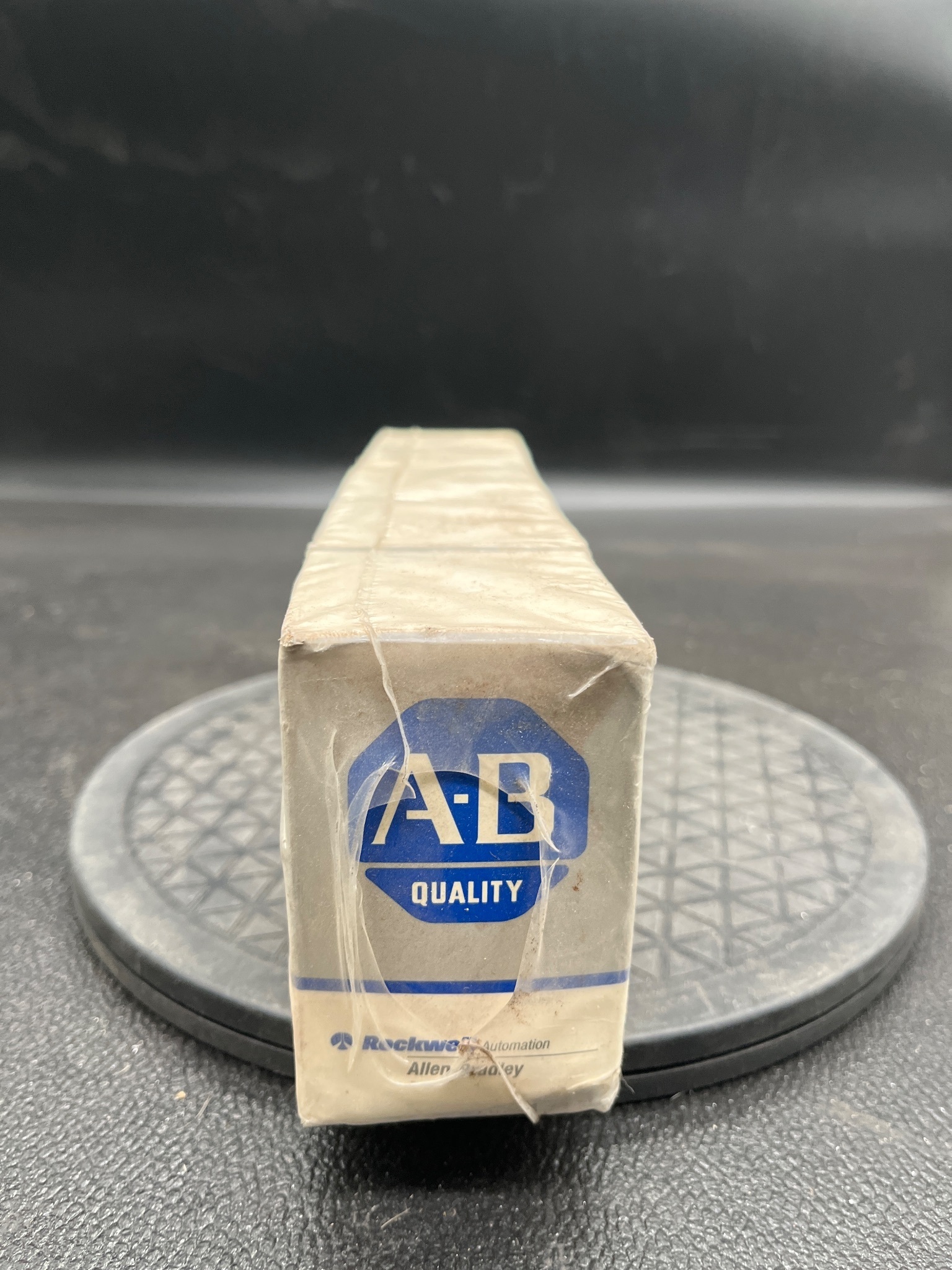 ALLEN BRADLEY 800T-FXP16AA1 Illuminated Push Button NEW (LOT OF 5) 2