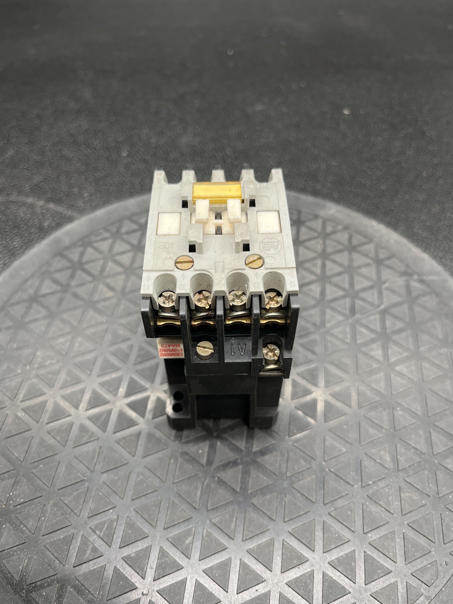 ALLEN BRADLEY 700-F400A1 Control Relay USED 2