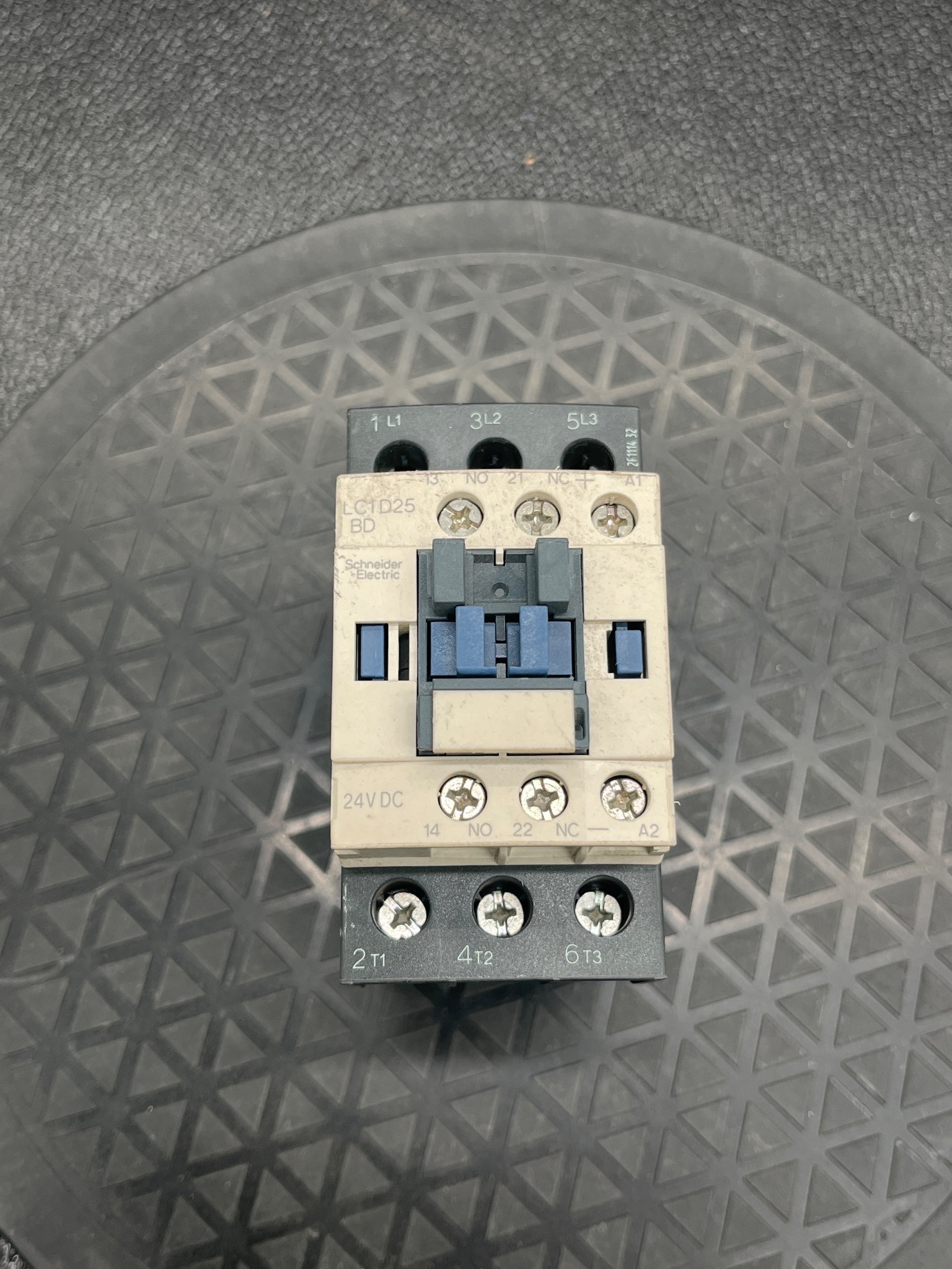 SCHNEIDER ELECTRIC LAD4TBDL Suppressor Module USED 0