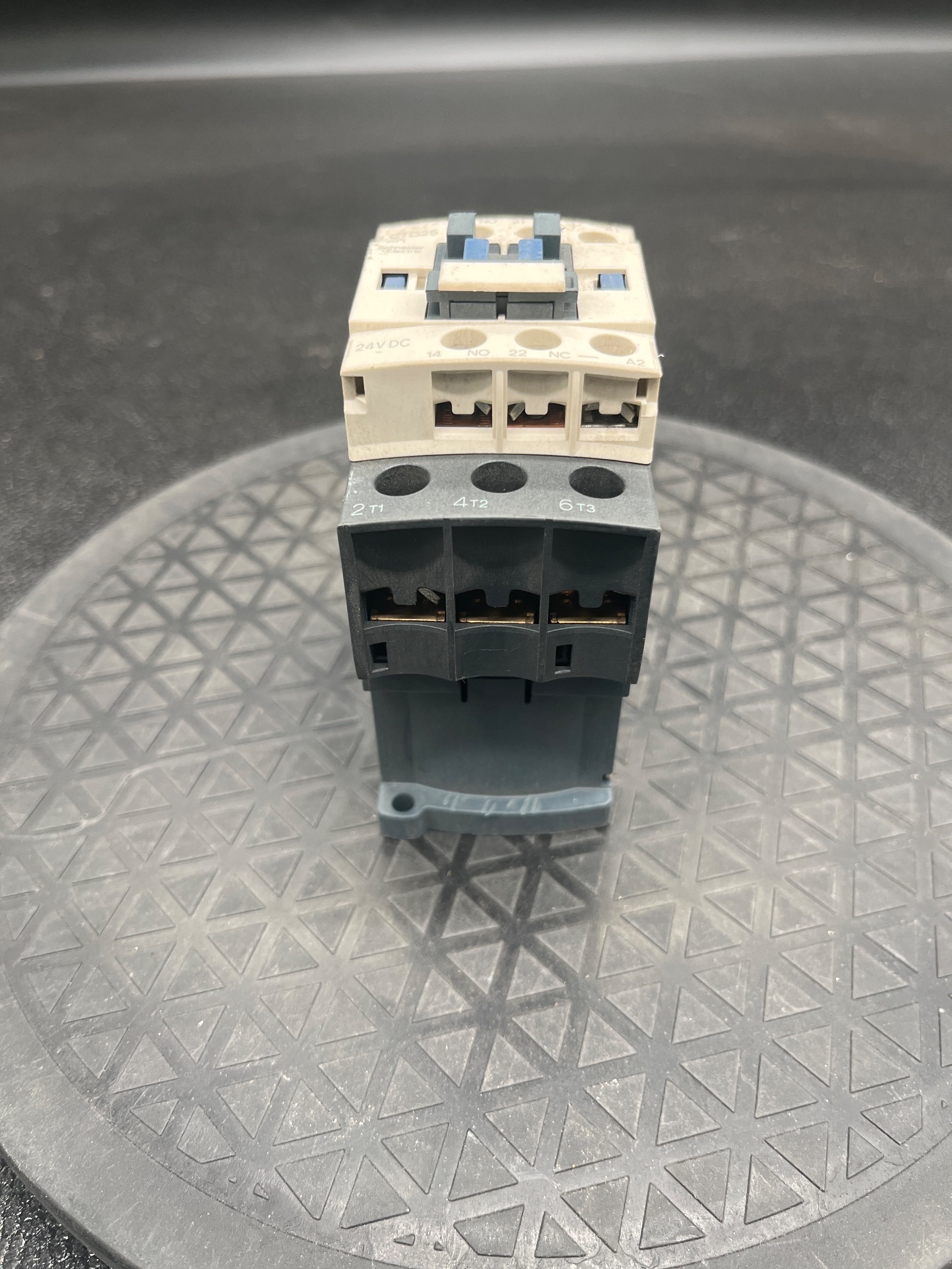SCHNEIDER ELECTRIC LAD4TBDL Suppressor Module USED 2