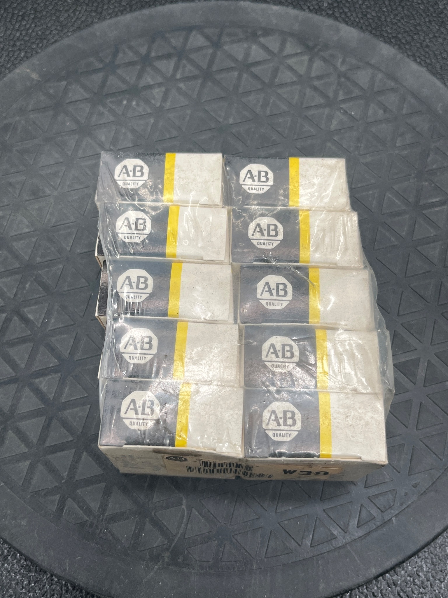 ALLEN BRADLEY W39 Overload Heater Element NEW (LOT OF 40) 5