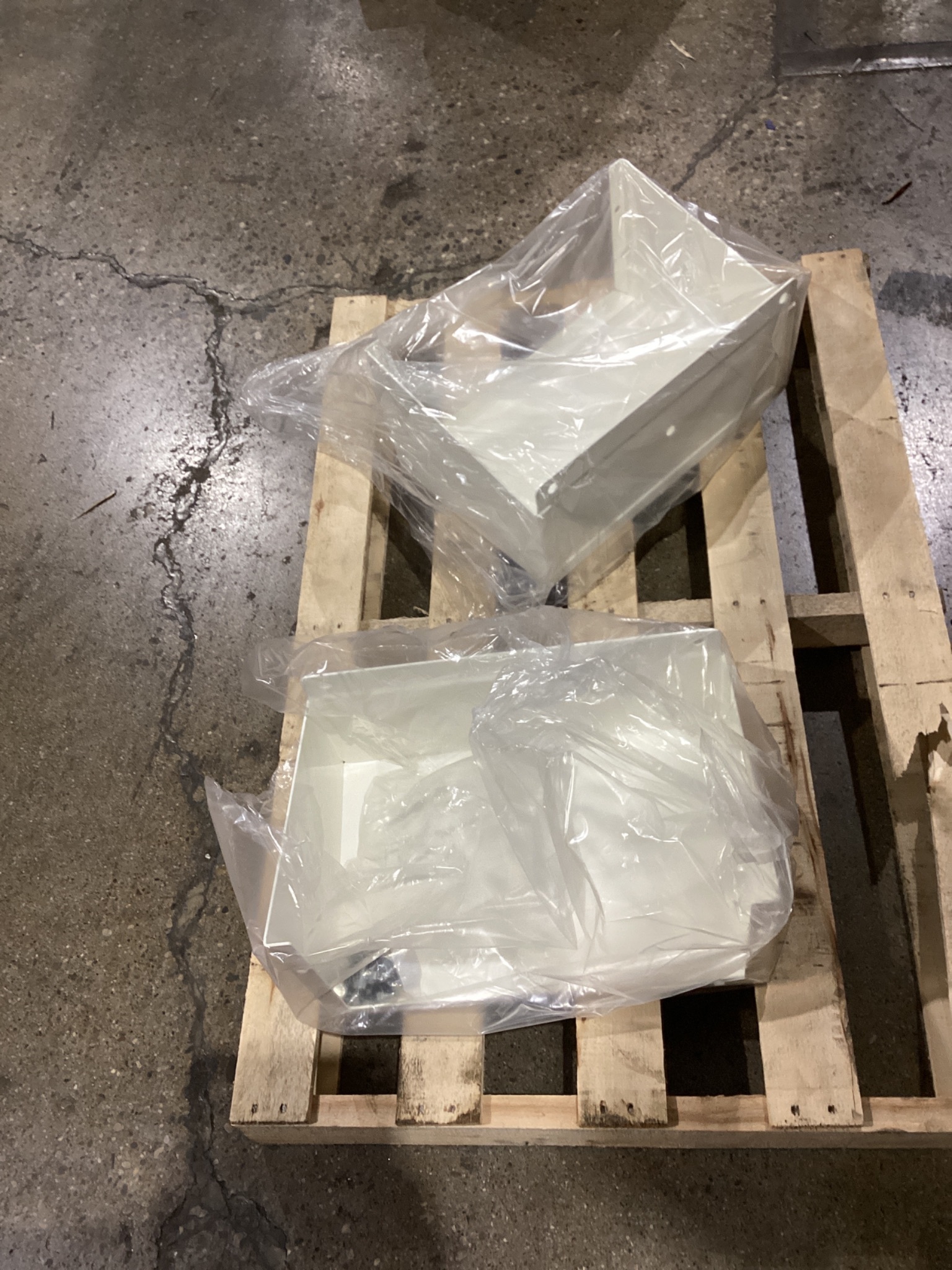 SAGINAW SCE-FK1218 Enclosure Mounting Foot Kit NEW 1