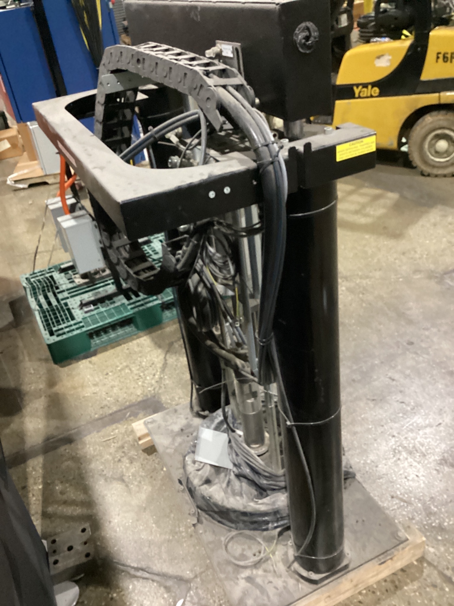 ATLAS COPCO PPK56-P16-1000 Sealant Dispense Pump USED 4