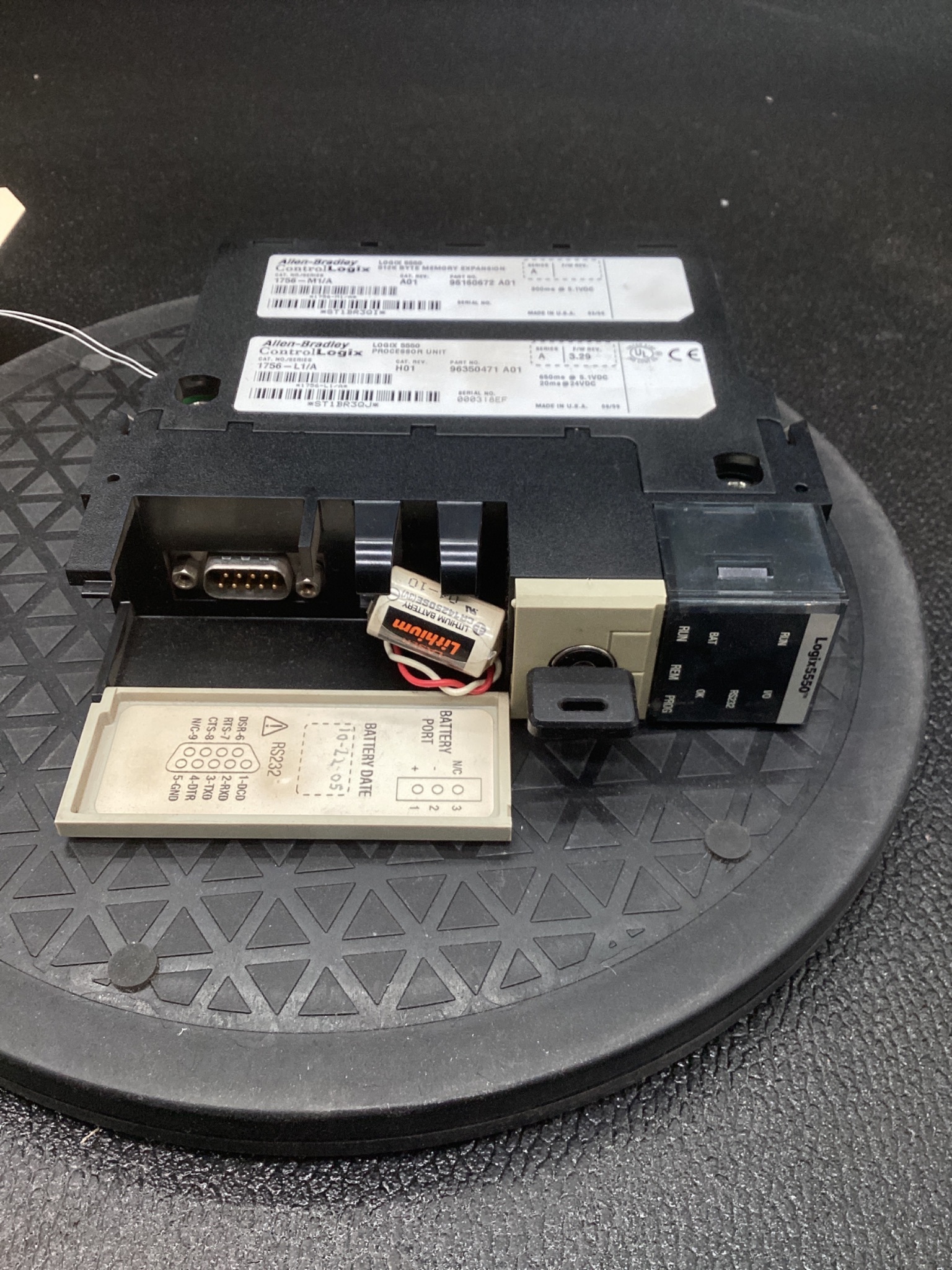 ALLEN BRADLEY 1756-L1 + 1756-M1 ControlLogix Processor & Memory Ser. A USED 1