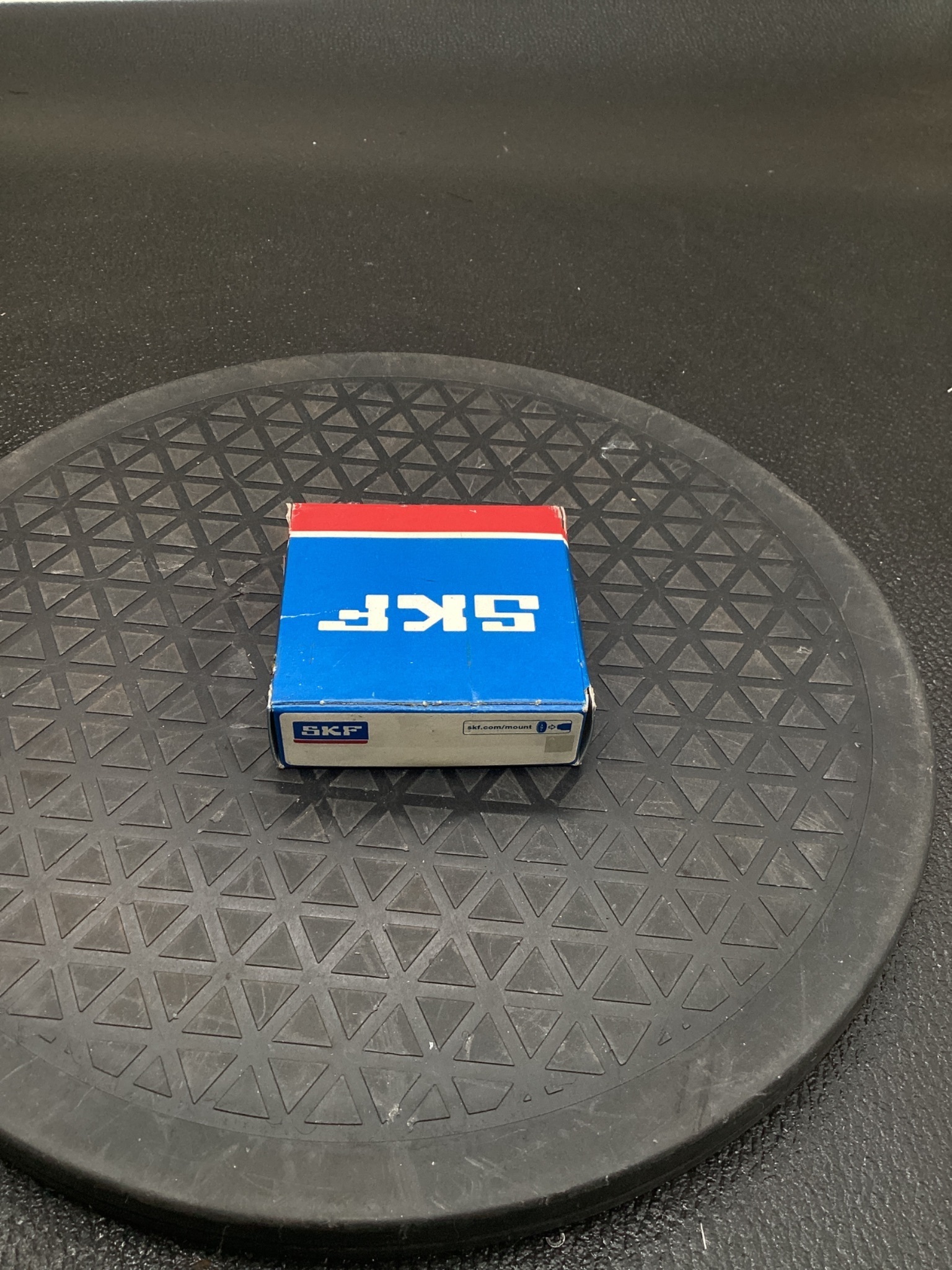 SKF 6007-2Z Shielded Ball Bearing NEW 2