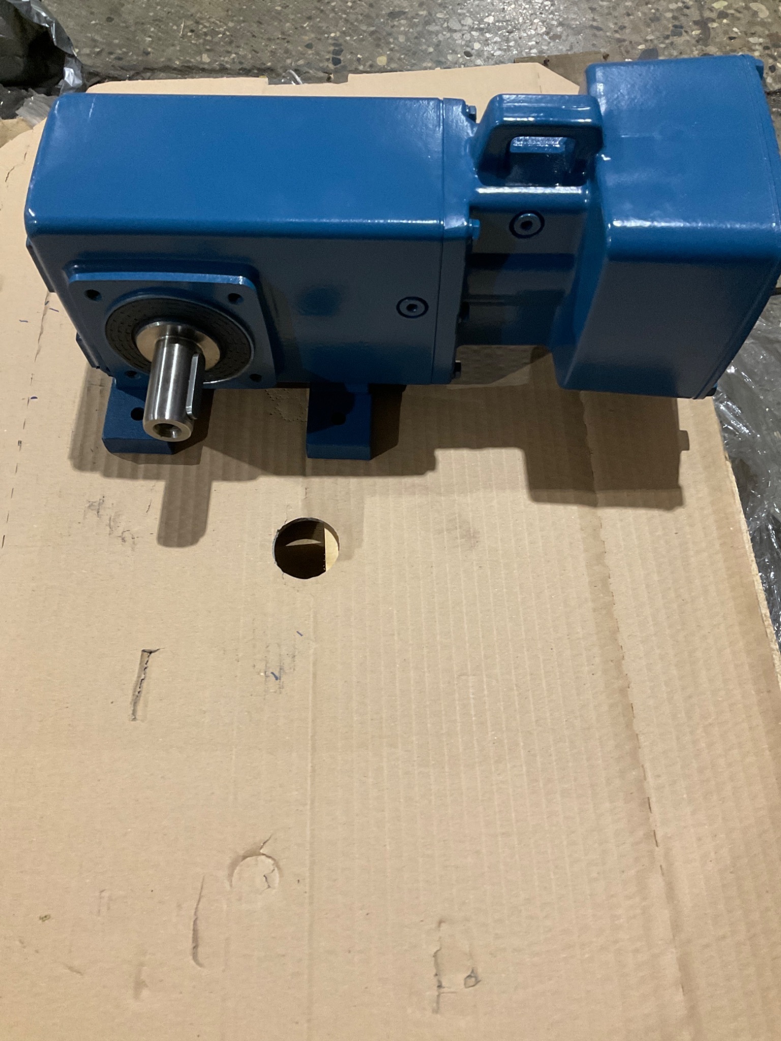 DEMAG WGV10DL Gear Motor NEW 4