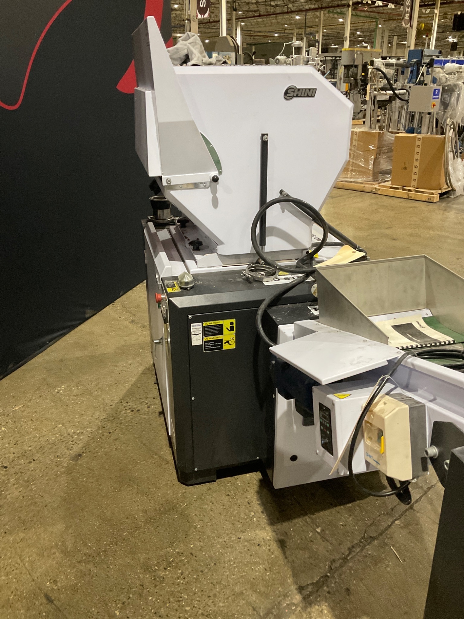 SHINI BUDZAR SG-3060H Plastic Granulator with PNL-3-L300 Conveyor USED 11