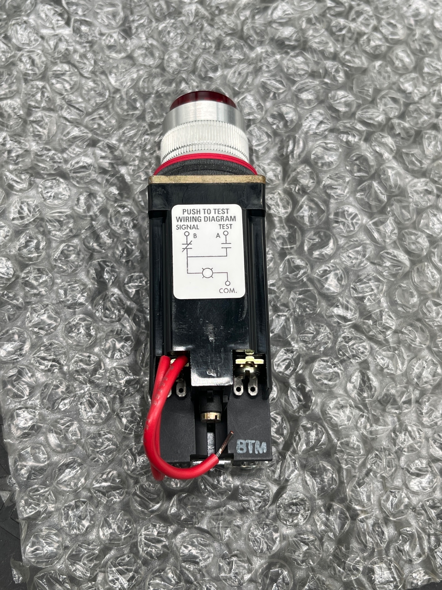 ALLEN BRADLEY 800MR-QT24S Momentary Push Button Switch NEW 0