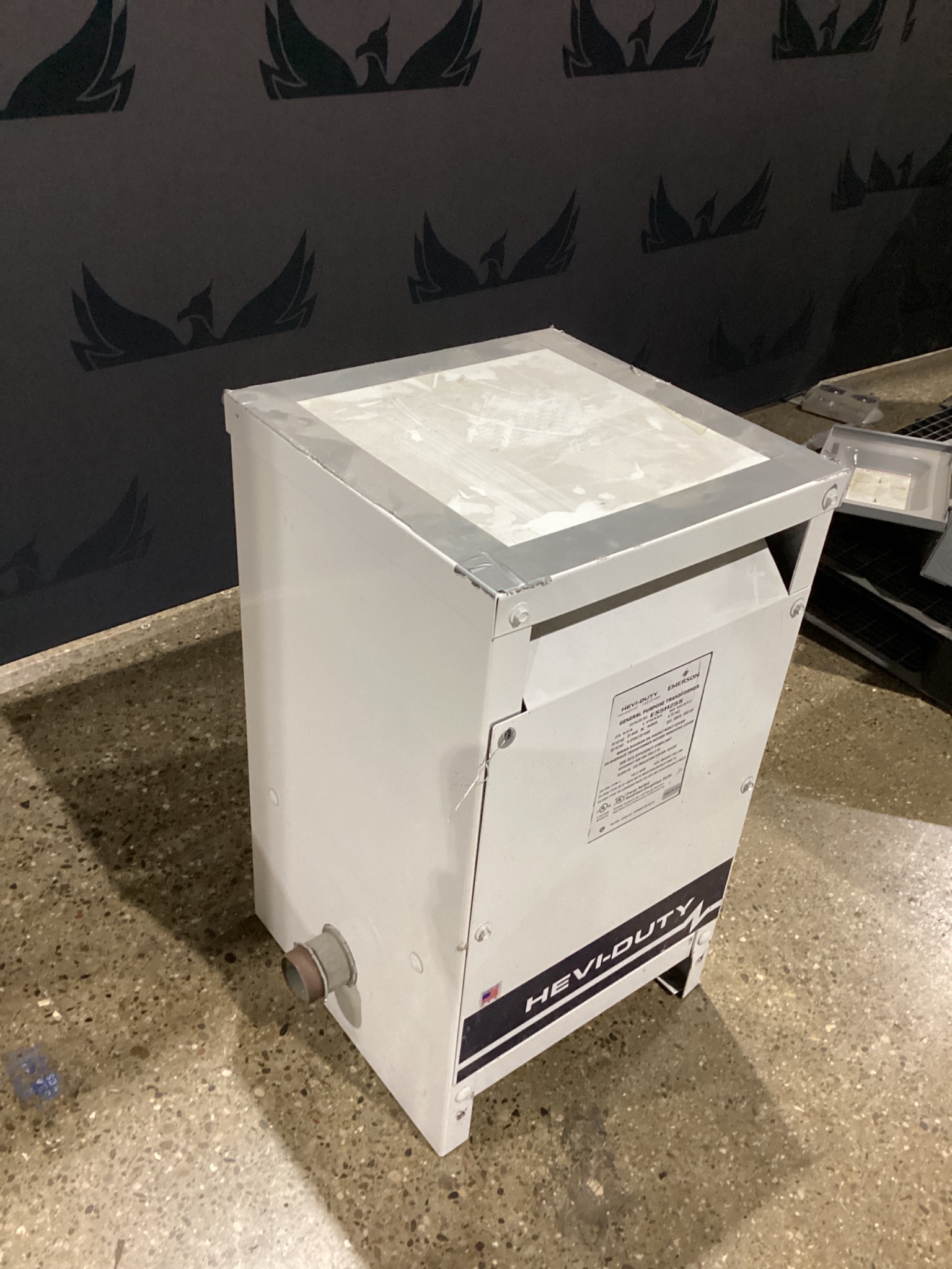 SOLAHD EMERSON ES5H25S 25kVA Dry-Type Distribution Transformer USED 1