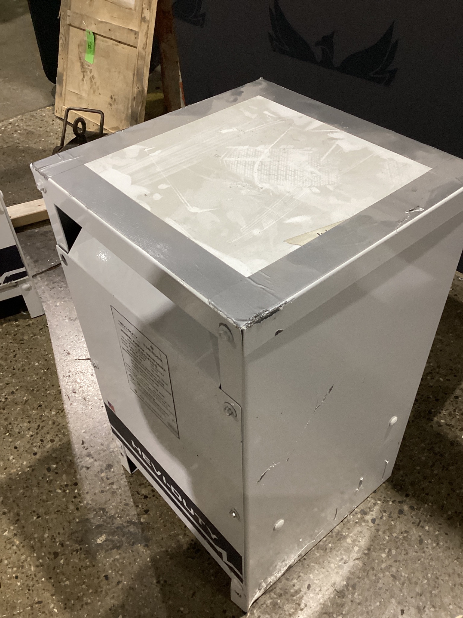 SOLAHD EMERSON ES5H25S 25kVA Dry-Type Distribution Transformer USED 2