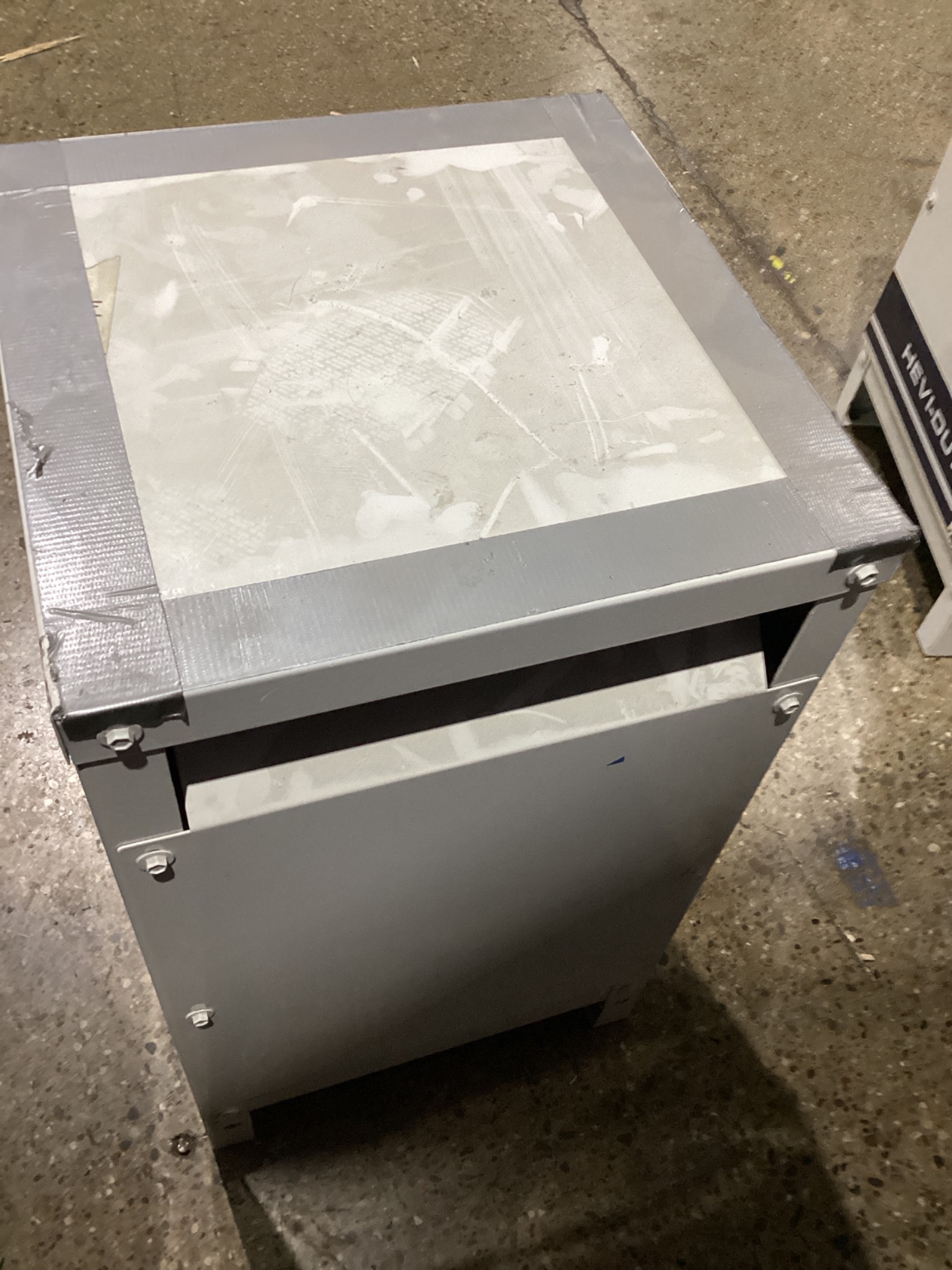 SOLAHD EMERSON ES5H25S 25kVA Dry-Type Distribution Transformer USED 3