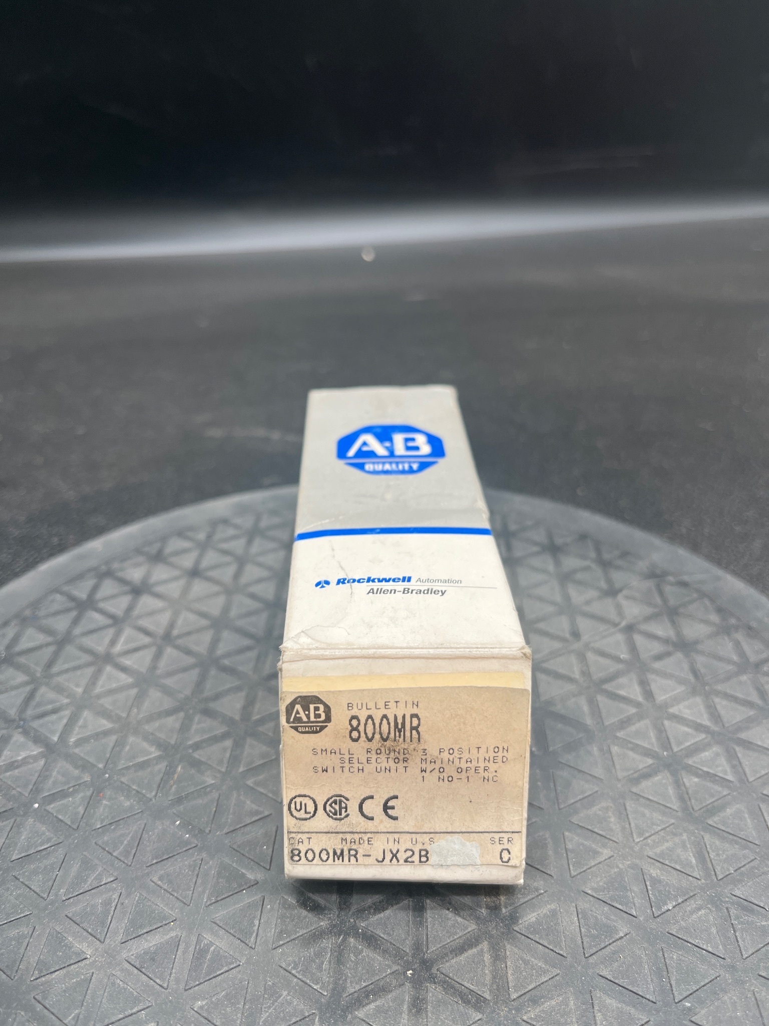 ALLEN BRADLEY 800MR-JX2B Selector Switch NEW 0