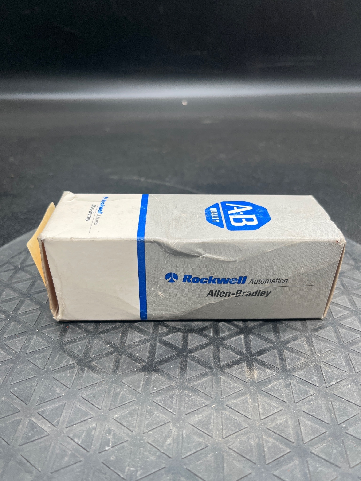 ALLEN BRADLEY 800MR-JX2B Selector Switch NEW 1
