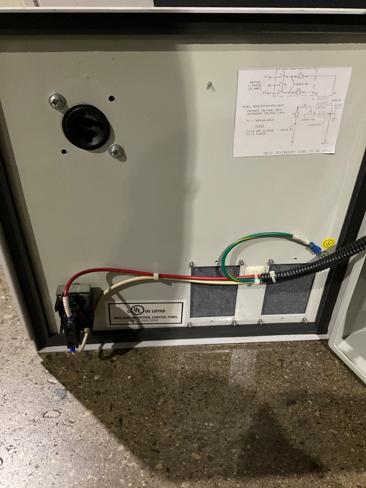 ELECTRO-MATIC EMLD3T8GS4P2-200K-RAL7035 Disconnect Panel USED 2
