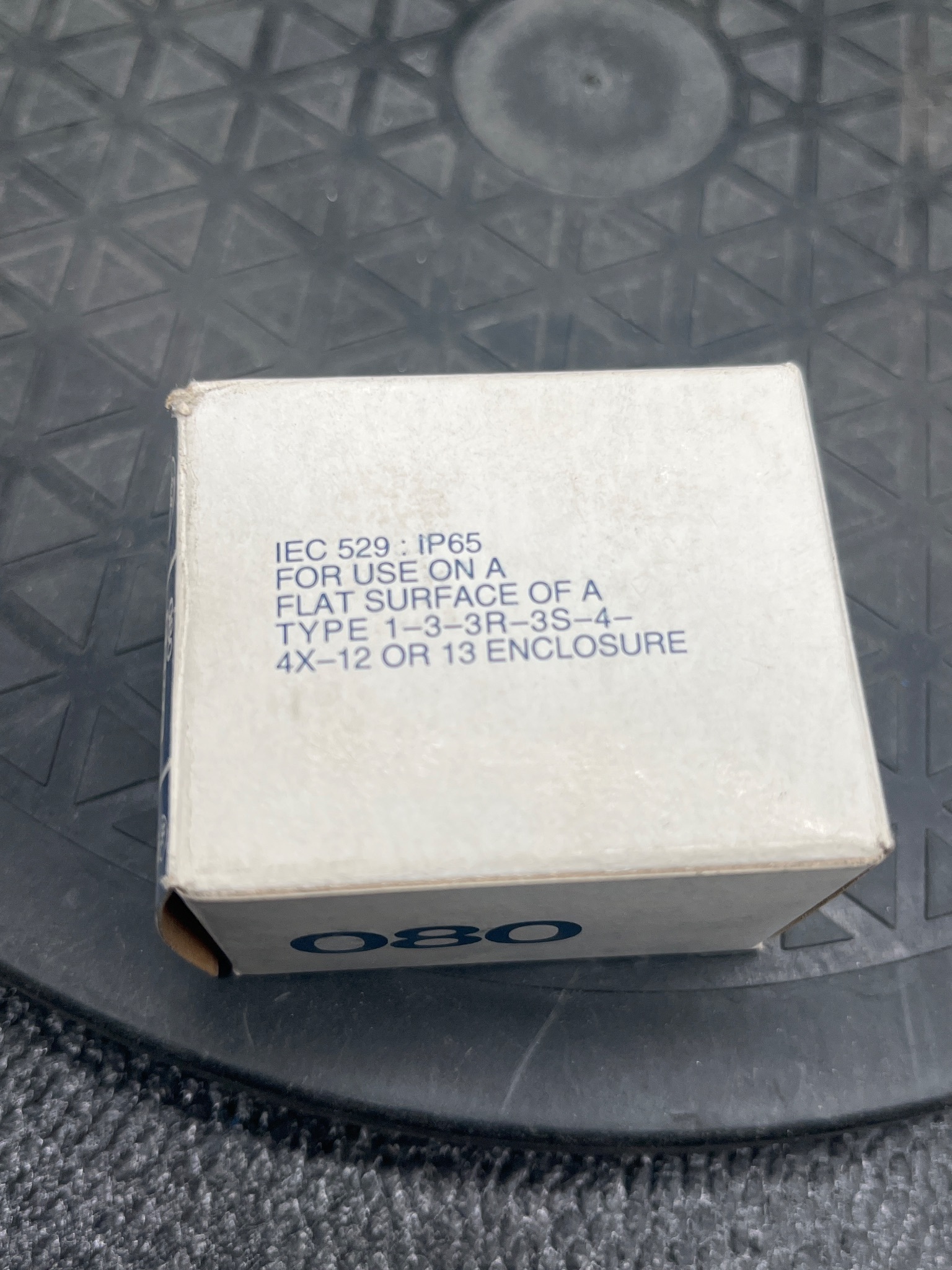 GENERAL ELECTRIC 080BF10V Auxiliary Contact Block NEW 4
