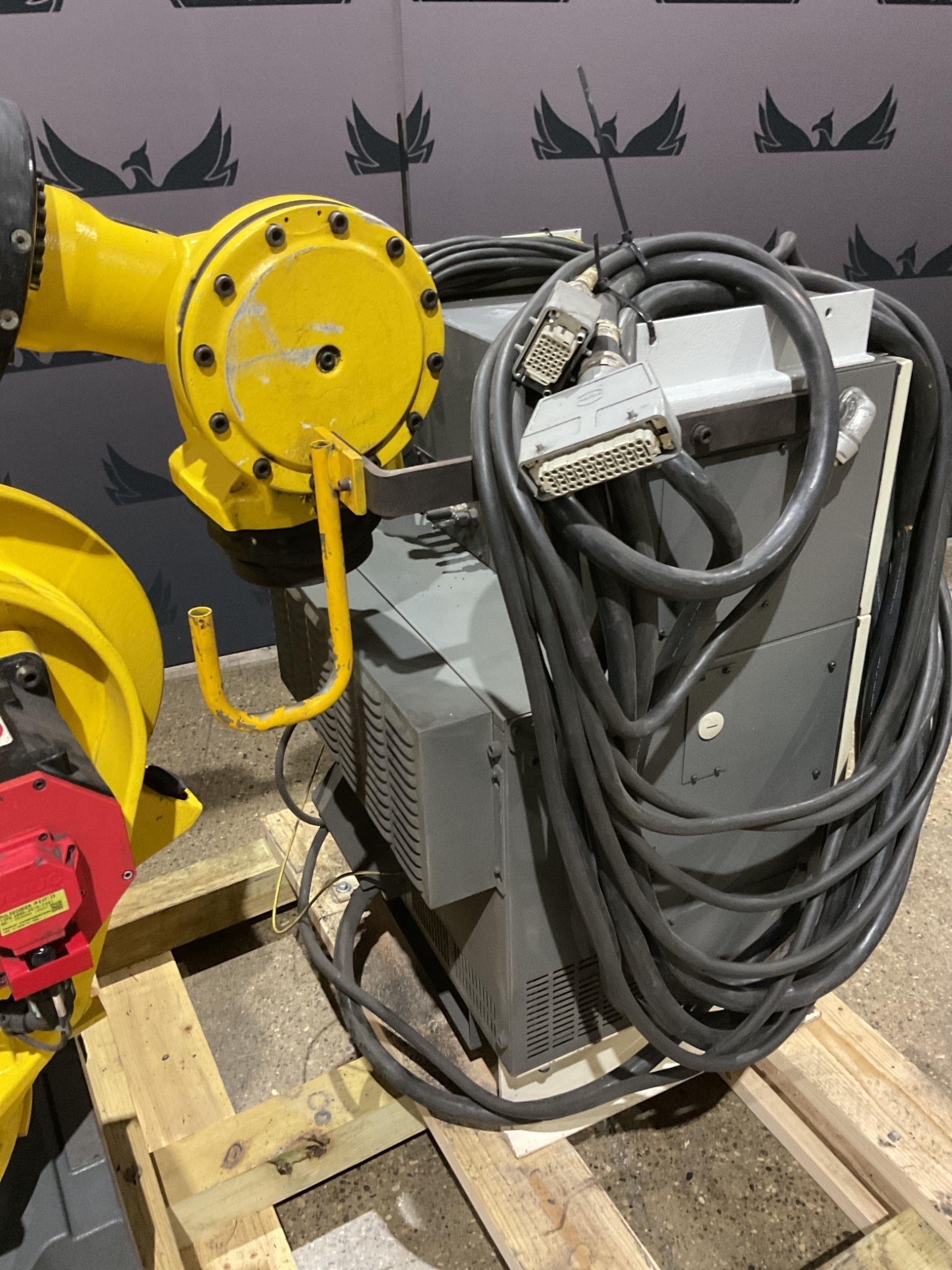 FANUC R-2000iB/210F Complete w/ R-30iB Controls 2014 USED 8