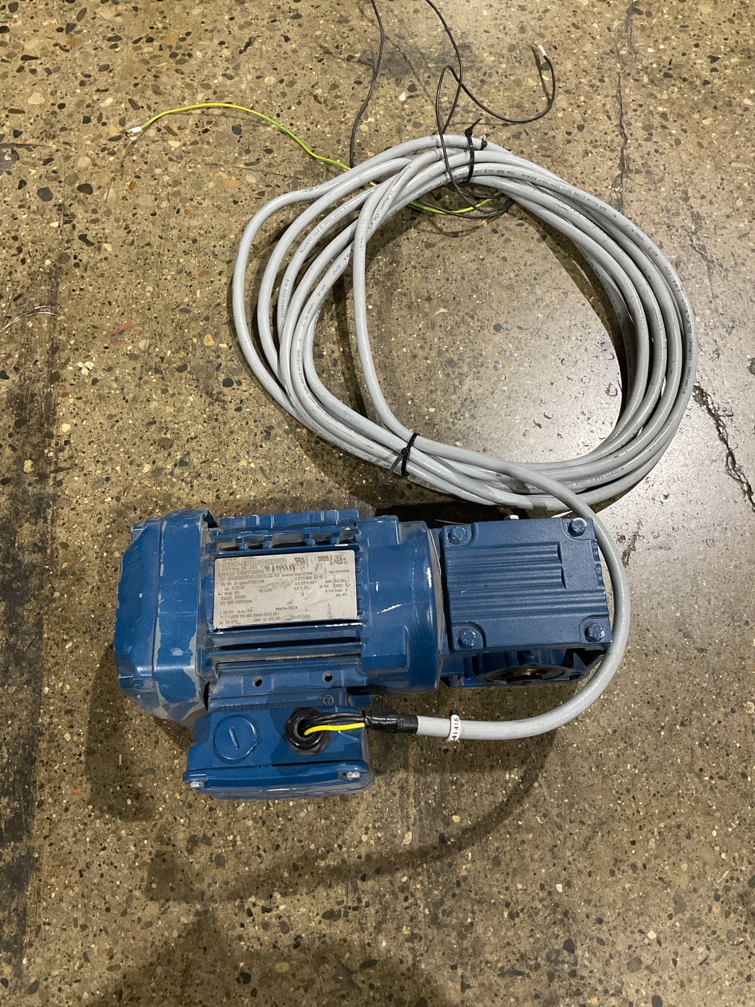 SEW-EURODRIVE WA20 DRN71MS4 Gearmotor USED 0