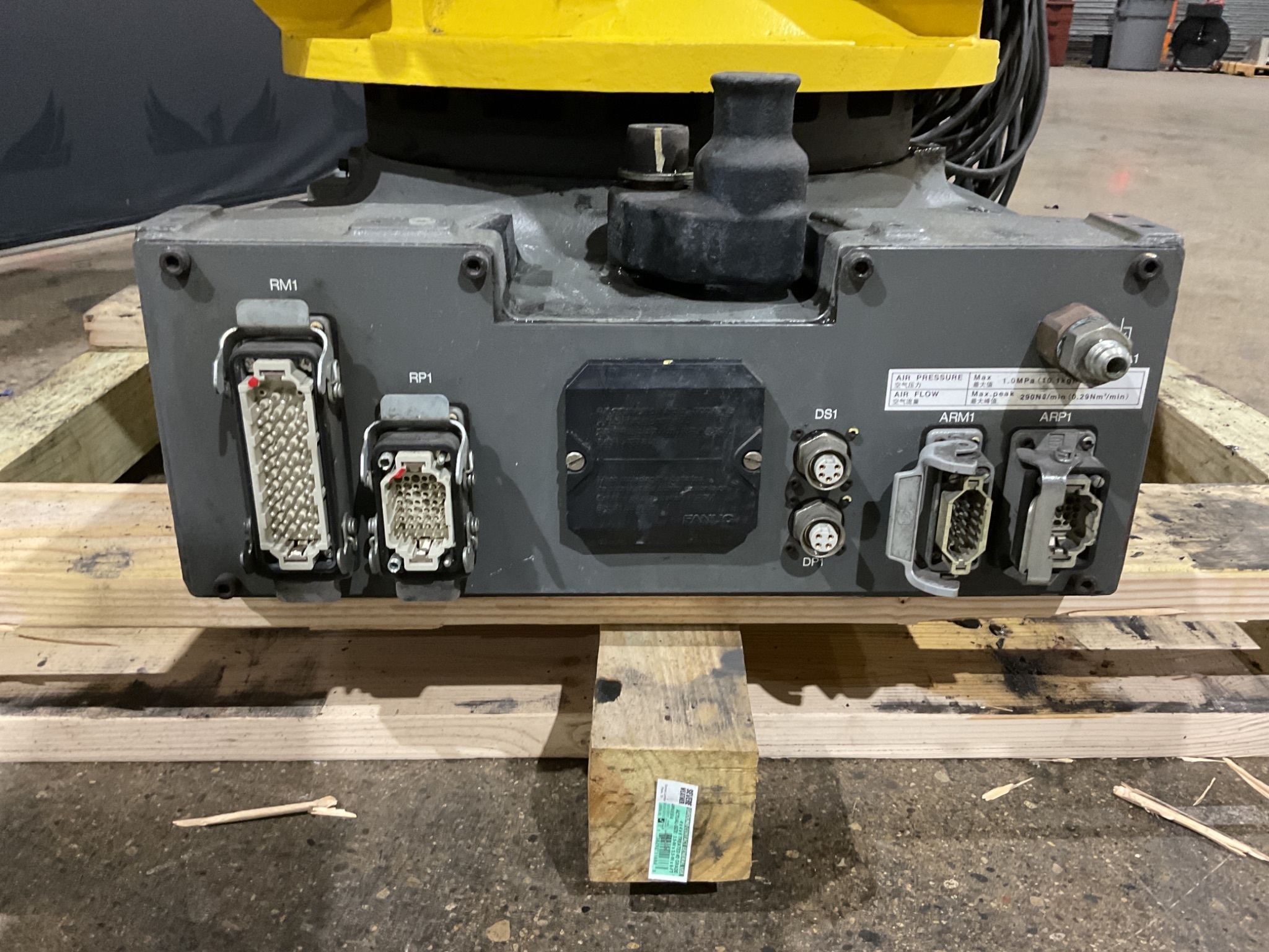 FANUC R-2000iB/210F Complete w/ R-30iB Controls 2014 USED 3