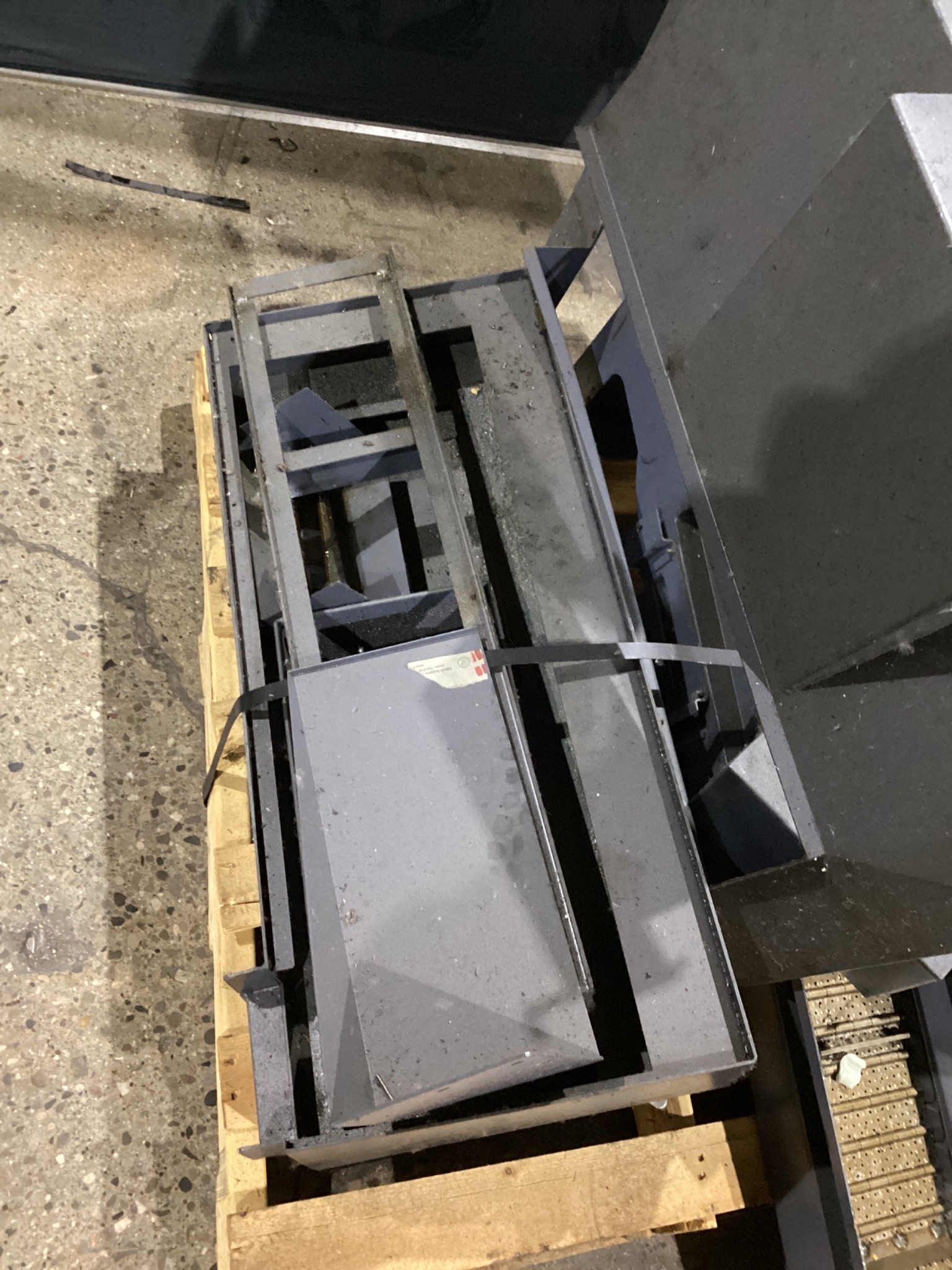 LNS TURBO 57509824 Chip Conveyor USED 1