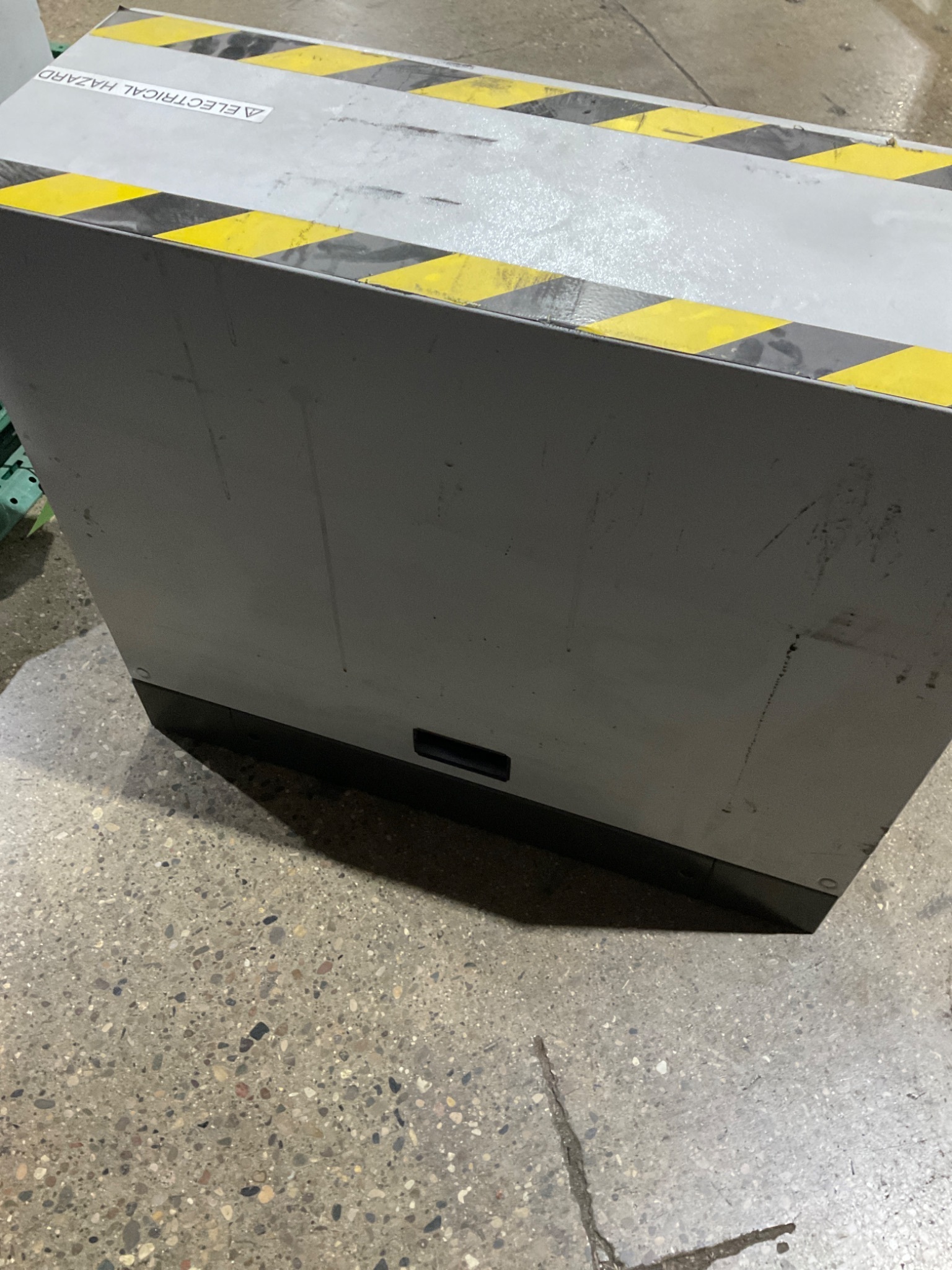 RITTAL AE1055.500 Enclosure w/ Allen-Bradley PowerFlex 527 Drives USED 3