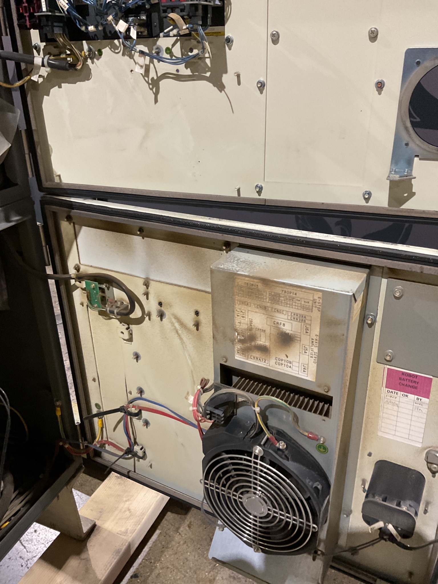 FANUC R-2000iB/210F Complete w/ R-30iB Controls 2014 USED 12