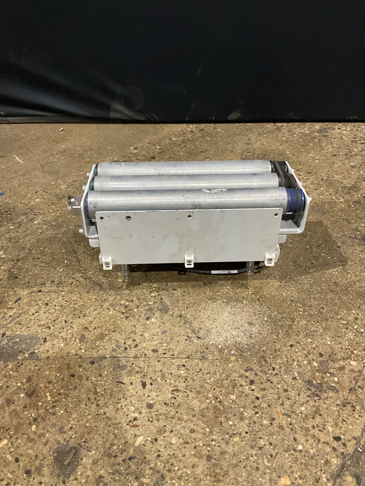 EQUBE PULSEROLLER Powered Roller Conveyor System USED 4