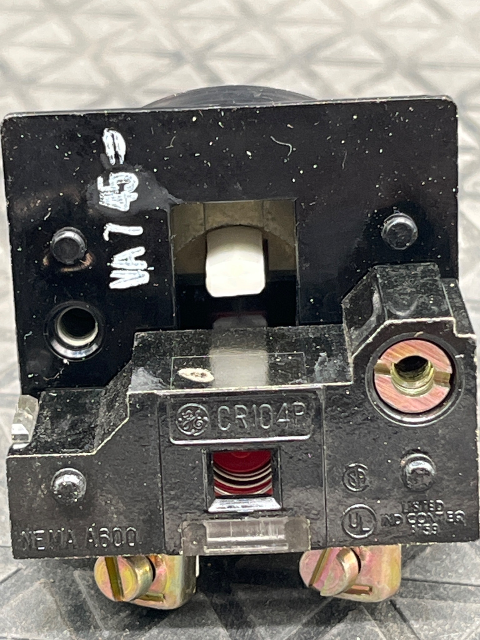 GENERAL ELECTRIC CR104PBG01R1 Push Button Operator NEW 6