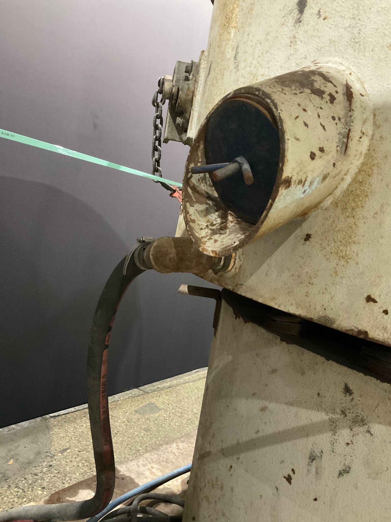 GIANT GP-12 Vibratory Finishing Bowl USED 7