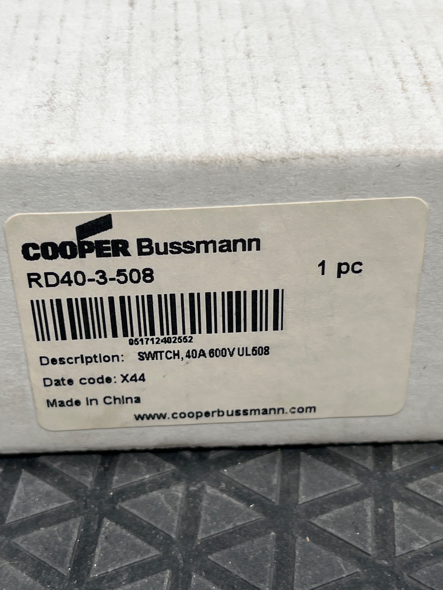 COOPER BUSSMANN RD40-3-508 Switch 40A 600V UL508 NEW 4