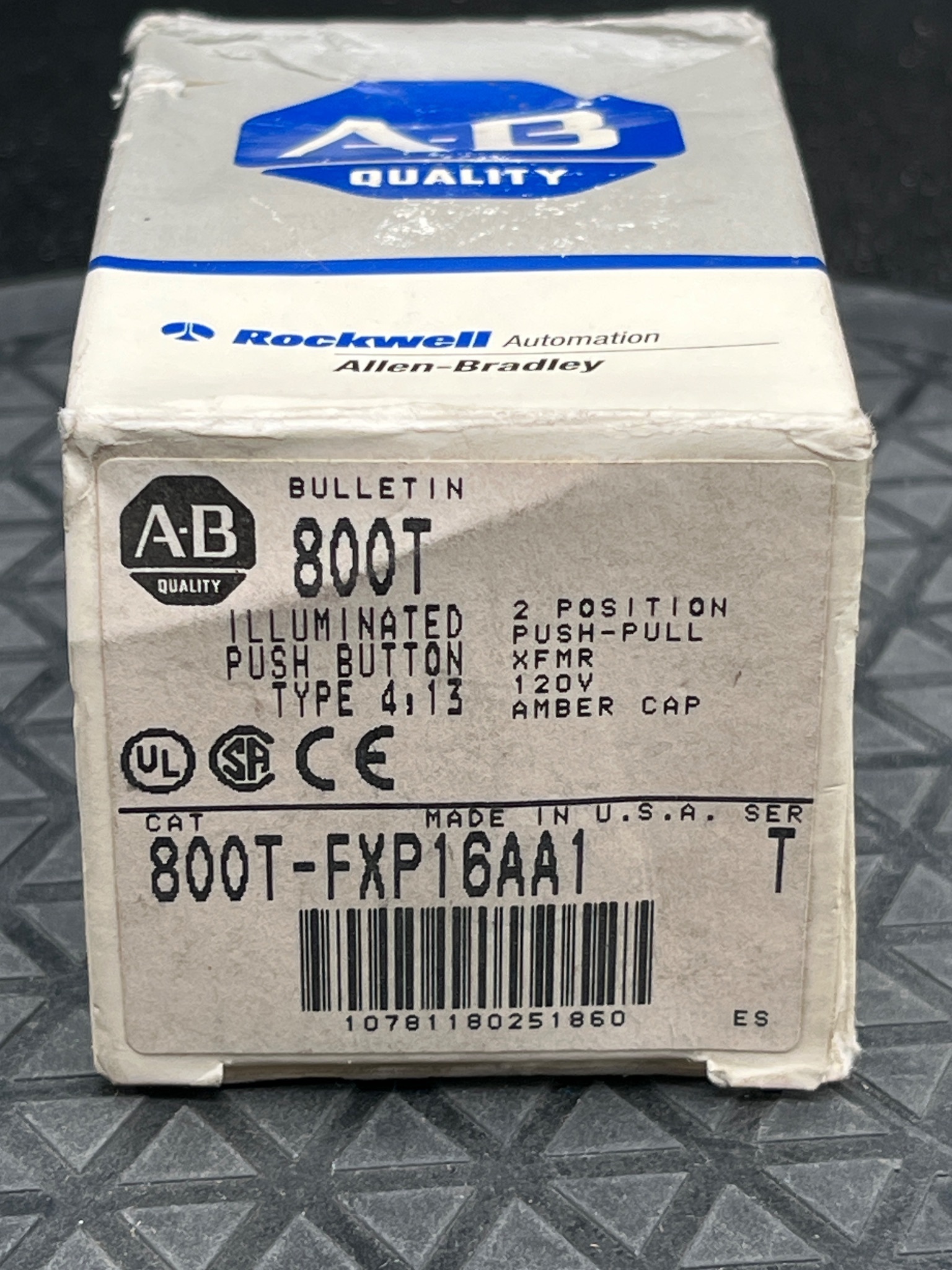 ALLEN BRADLEY 800T-FXP16AA1 Pushbutton 2-Position Push-Pull NEW 4