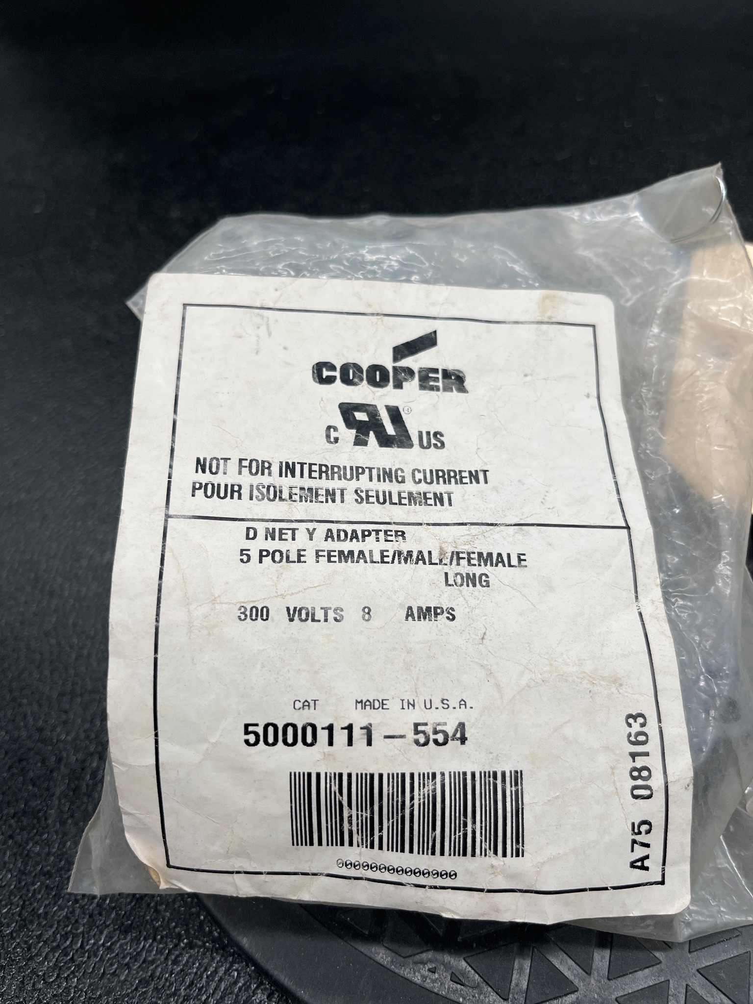 COOPER 5000111-554 D-NET Y Adapter 5-Pole 300V 8A NEW 0