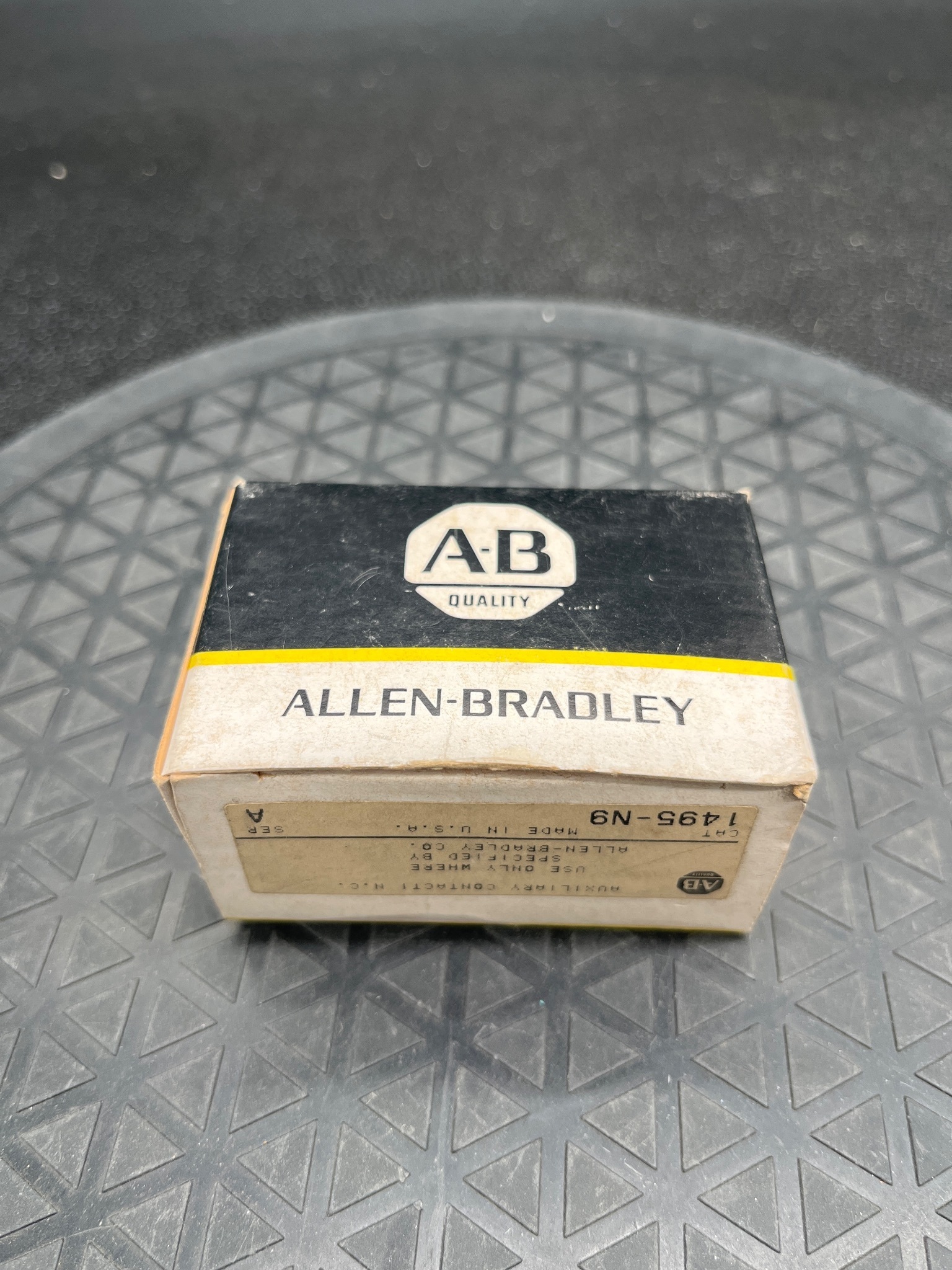 ALLEN BRADLEY 1495-N9 Auxiliary Contact NEW 0