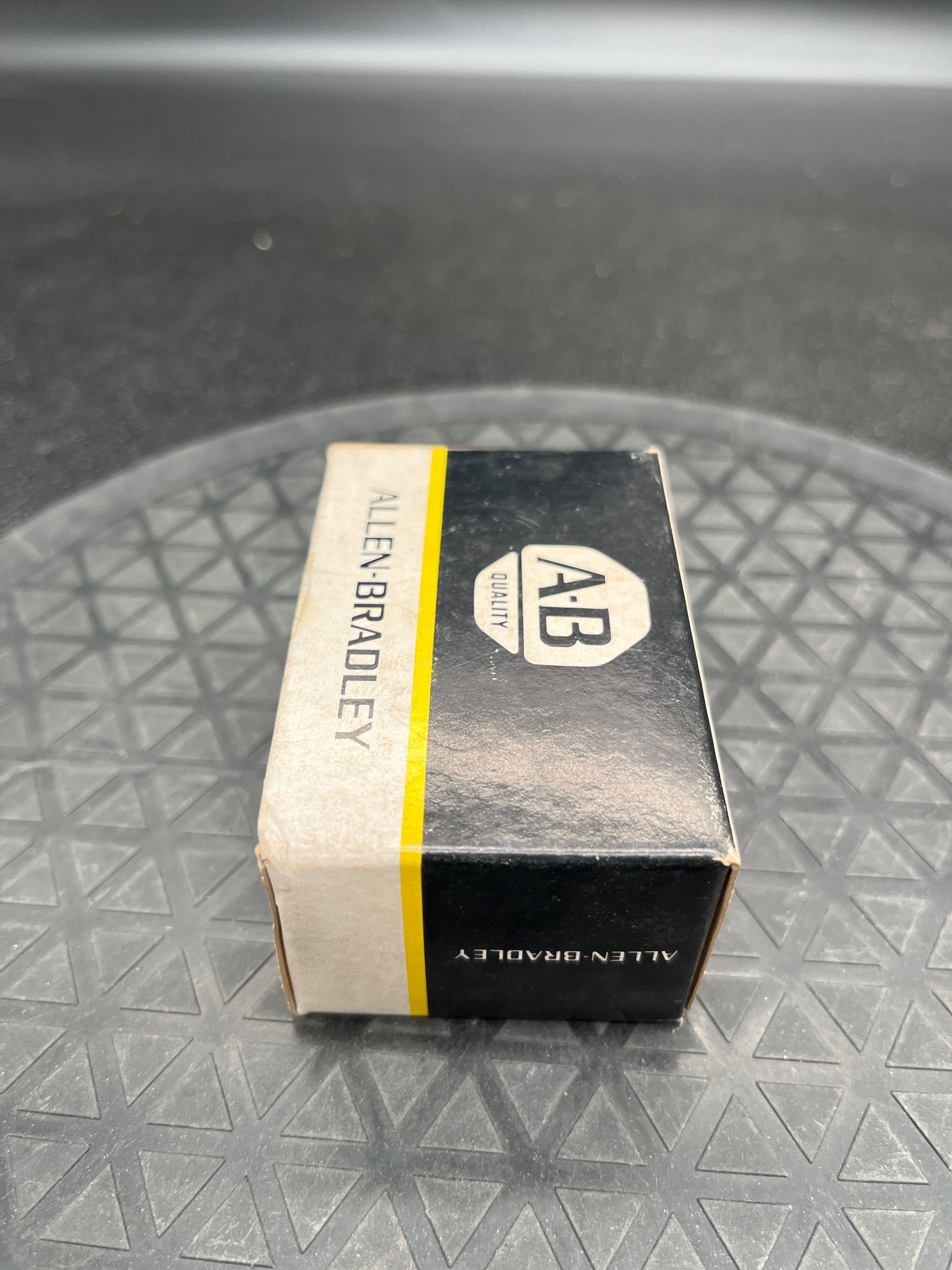 ALLEN BRADLEY 1495-N9 Auxiliary Contact NEW 1