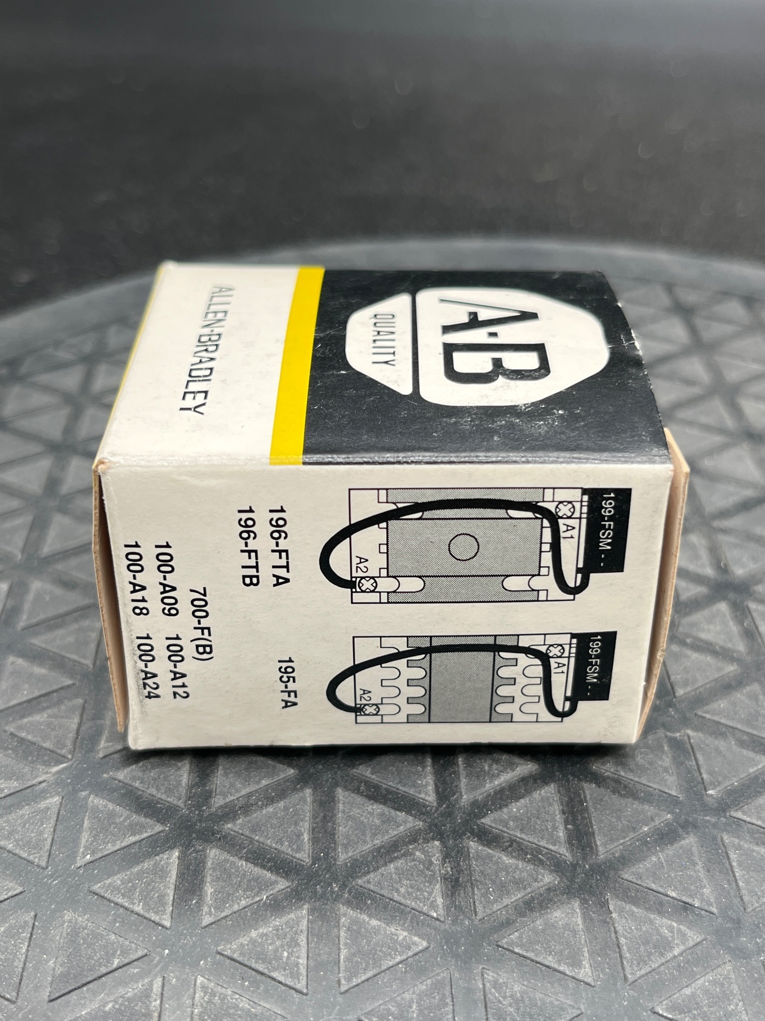 ALLEN BRADLEY 199-FSMA2 Surge Suppressor NEW 1