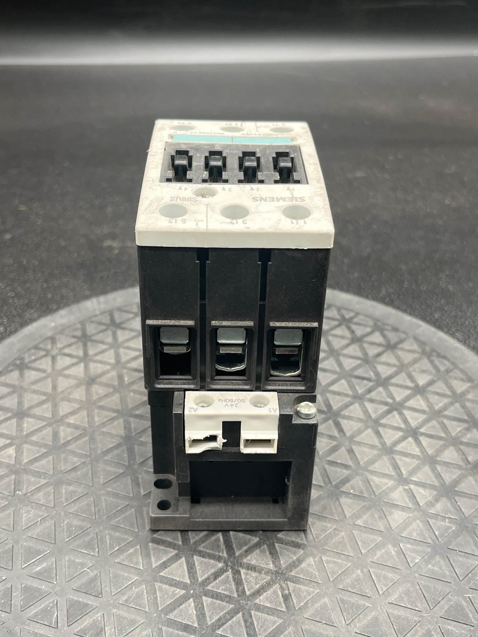 SIEMENS 3RT1034-1AC20 Contactor USED 4