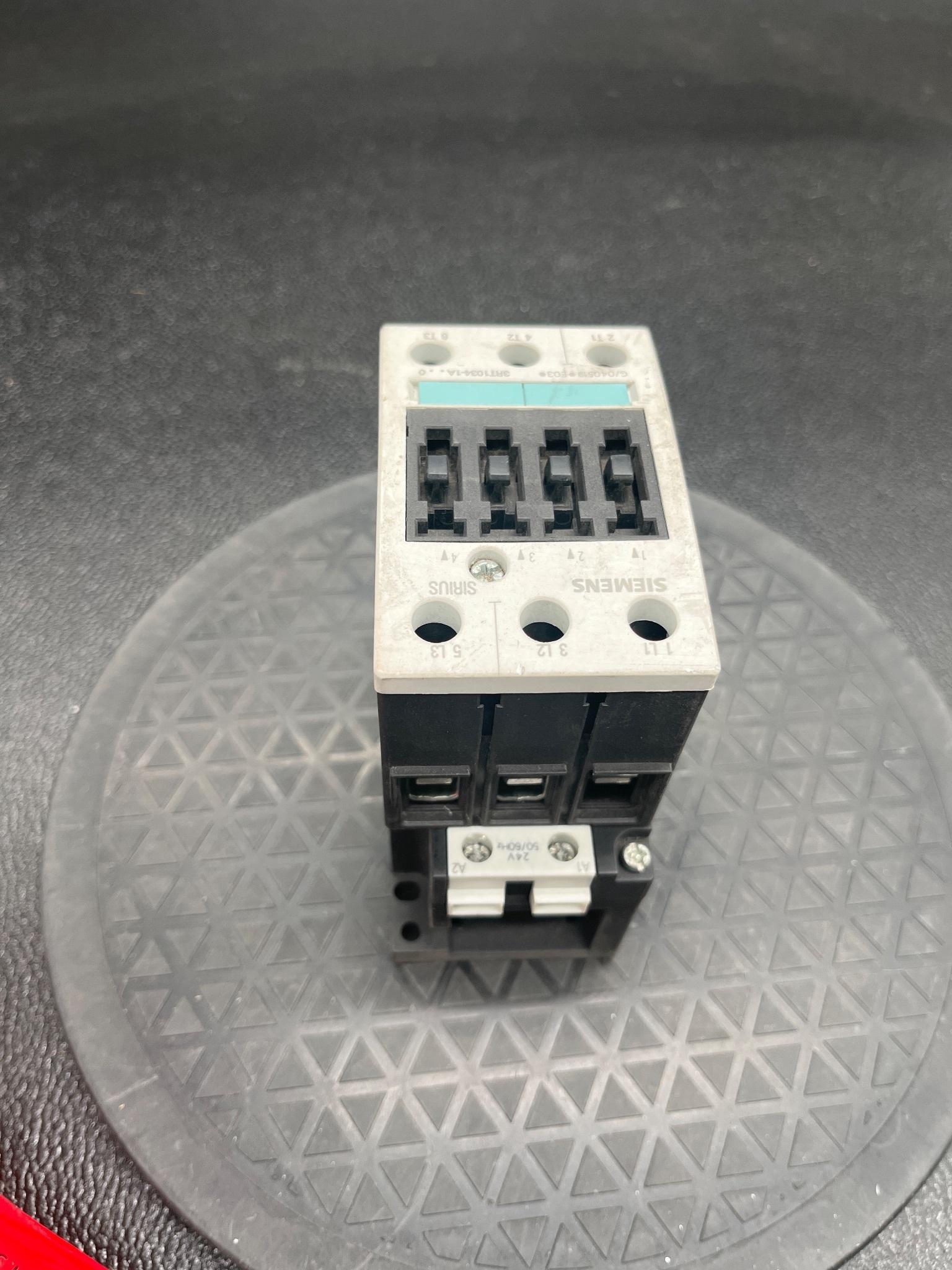 SIEMENS 3RT1034-1AC20 Contactor USED 2