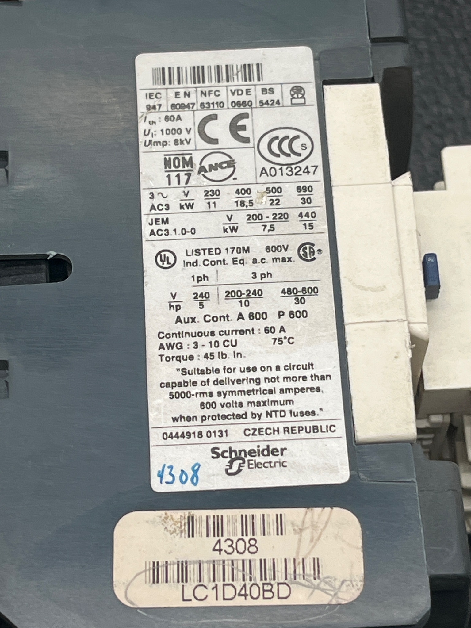 TELEMECANIQUE LC1D40BD Contactor USED 5