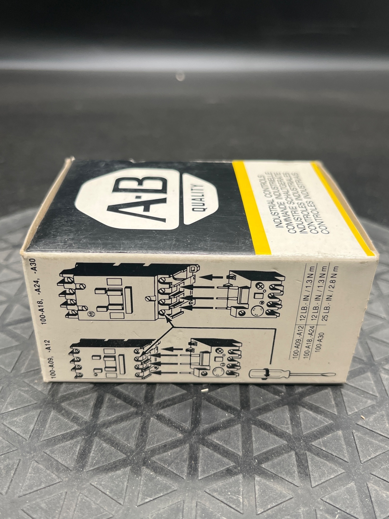 ALLEN BRADLEY 193-BSB42 Overload Relay Bimetallic NEW 1