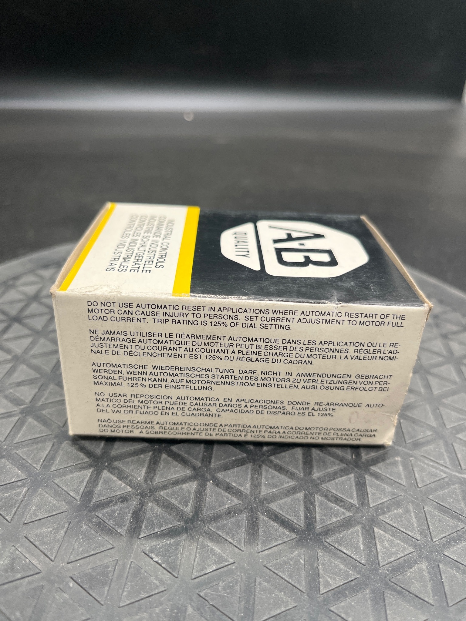 ALLEN BRADLEY 193-BSB42 Overload Relay Bimetallic NEW 3