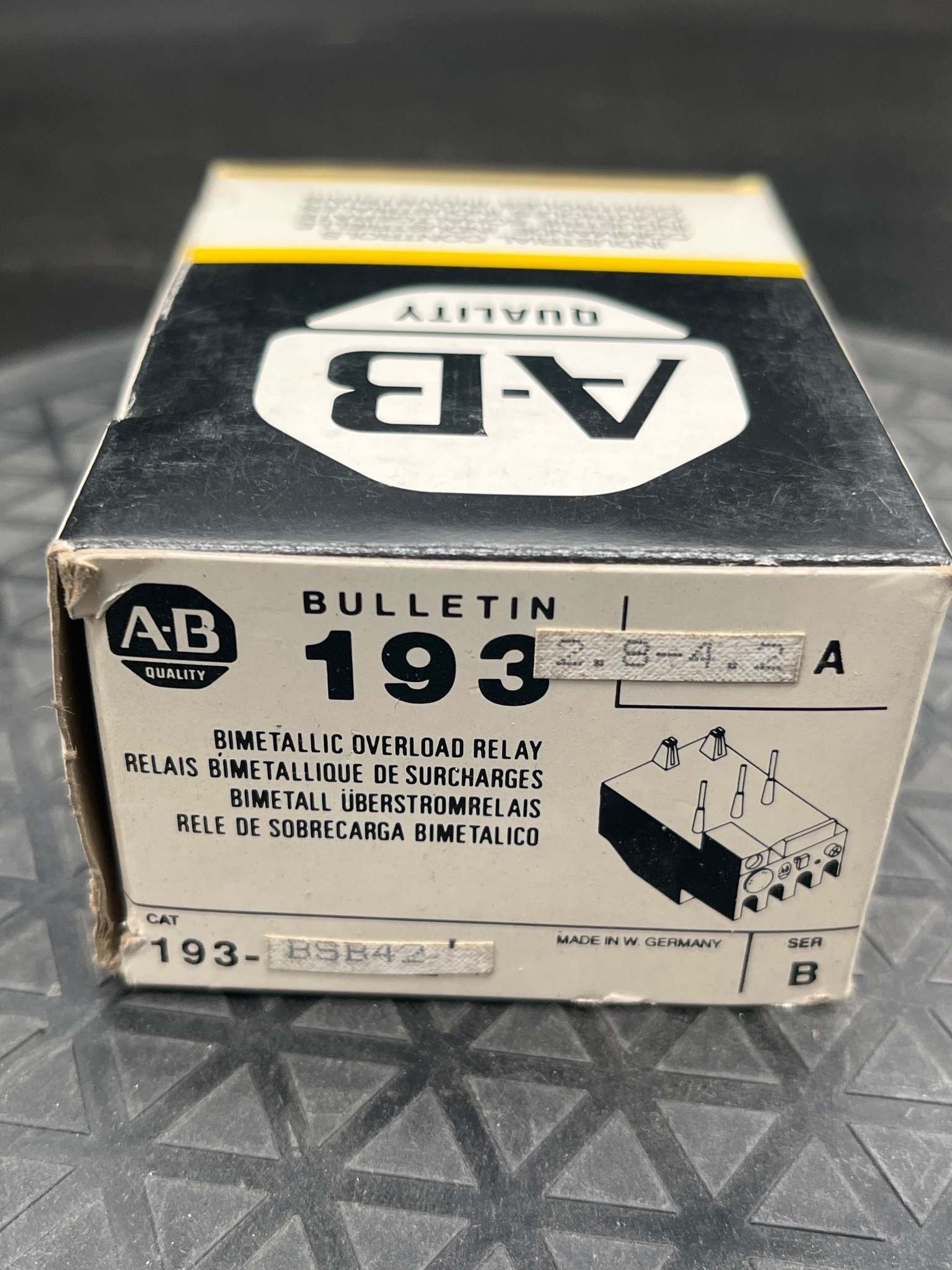 ALLEN BRADLEY 193-BSB42 Overload Relay Bimetallic NEW 4